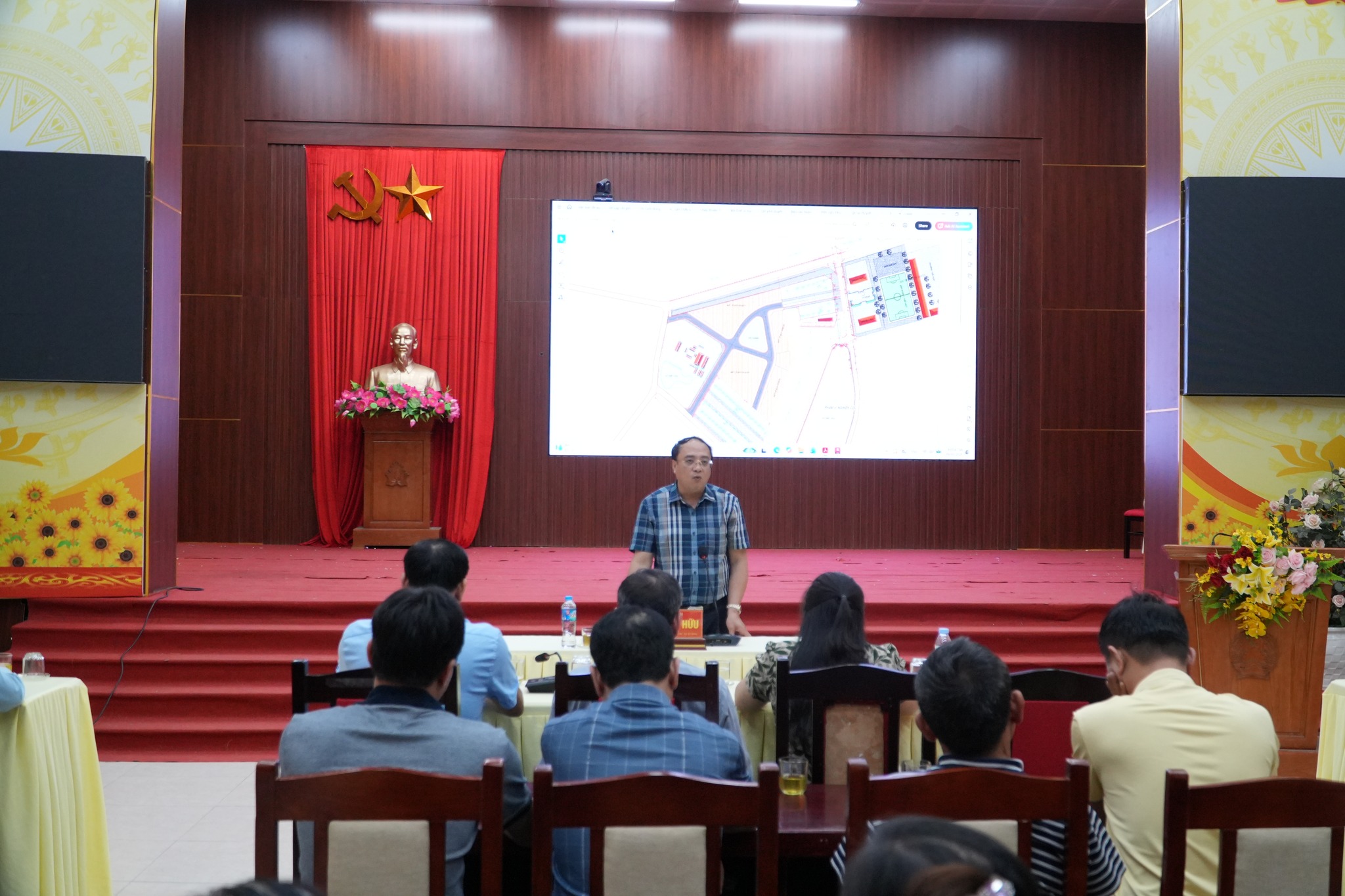 Xã Chuyên Mỹ đối thoại, tháo gỡ vướng mắc dự án khu đấu giá đất Đồng Dộc