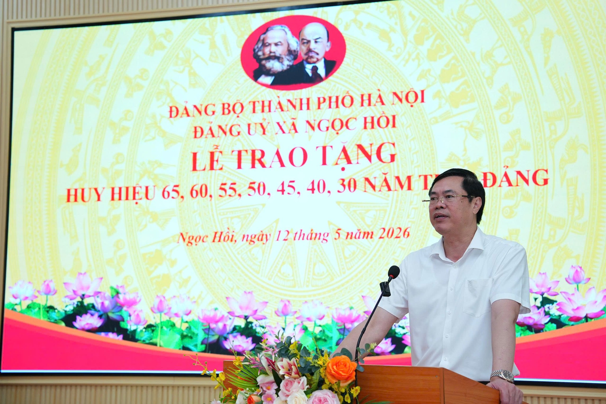 Đảng bộ xã Ngọc Hồi trao Huy hiệu Đảng, tri ân những đảng viên nhiều năm cống hiến