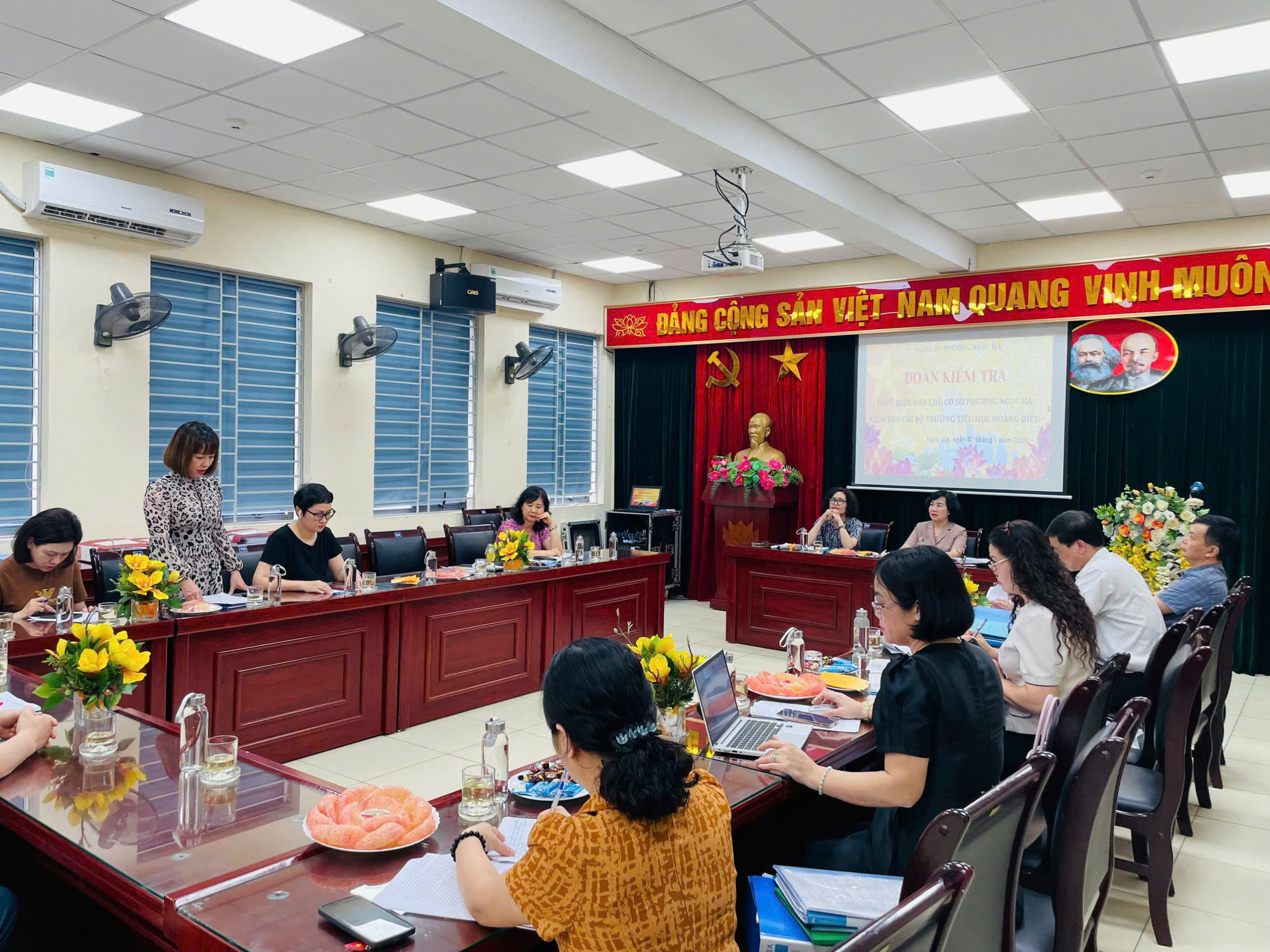 Phường Ngọc Hà tăng cường kiểm tra thực hiện dân chủ tại trường học, xây dựng môi trường giáo dục công khai, trách nhiệm