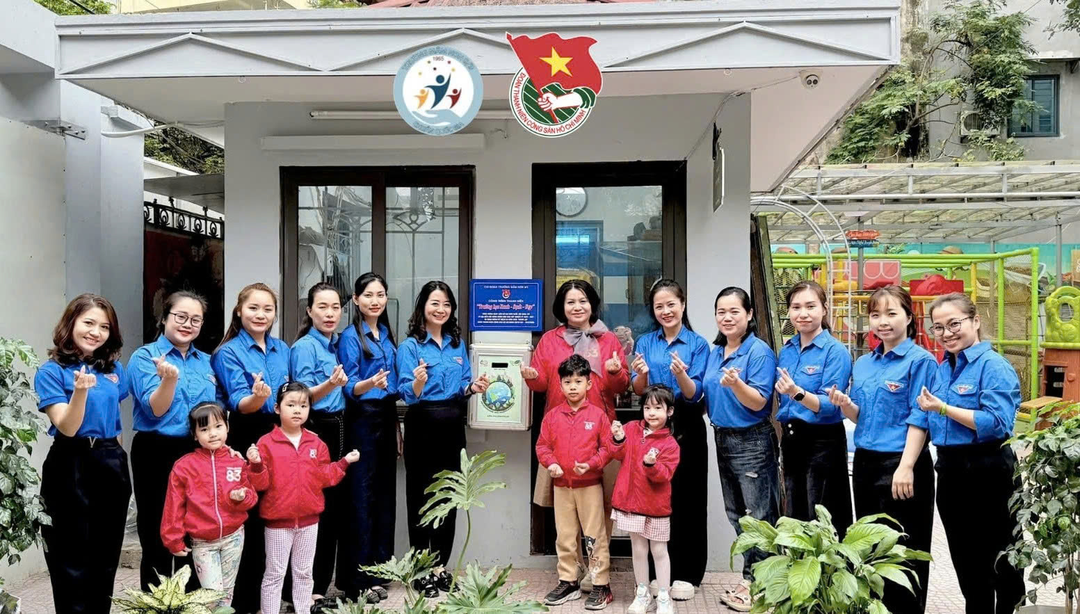 Đoàn phường Bạch Mai lan tỏa mô hình “Tử tế vì môi trường”, xây dựng cơ quan xanh trước ngày bầu cử