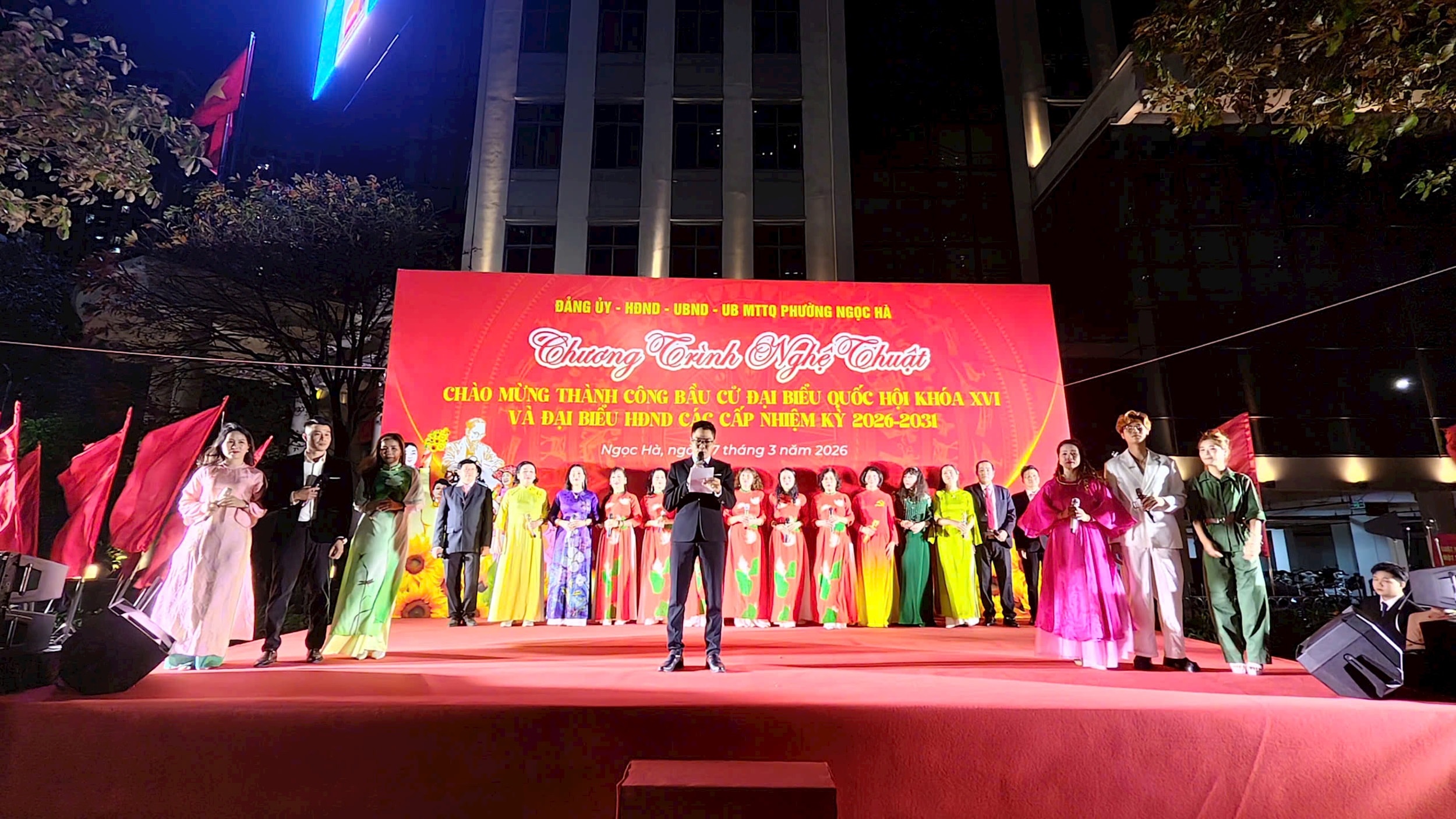 Phường Ngọc Hà rực rỡ đêm nghệ thuật chào mừng thành công cuộc bầu cử đại biểu Quốc hội và HĐND các cấp