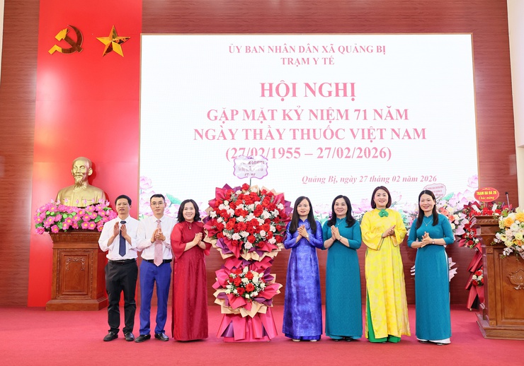 Xã Quảng Bị tri ân đội ngũ thầy thuốc nhân kỷ niệm 71 năm Ngày Thầy thuốc Việt Nam