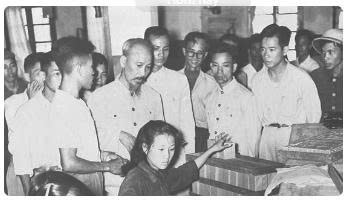 Kỷ niệm 136 năm Ngày sinh Chủ tịch Hồ Chí Minh:  Đổi mới lề lối làm việc gắn với thực tiễn xây dựng Đảng và đội ngũ cán bộ, đảng viên Thủ đô Hà Nội hiện nay