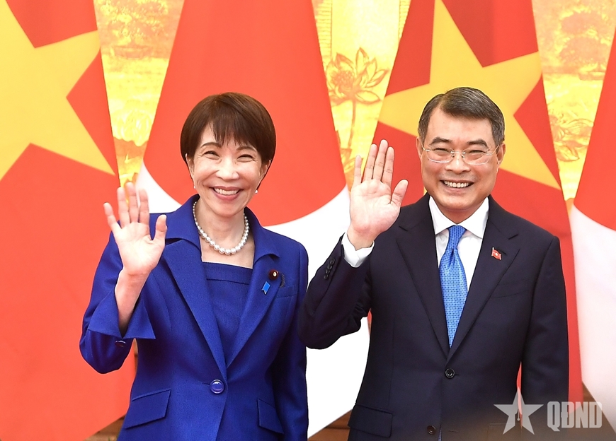 Thủ tướng Lê Minh Hưng chủ trì lễ đón chính thức Thủ tướng Nhật Bản Takaichi Sanae