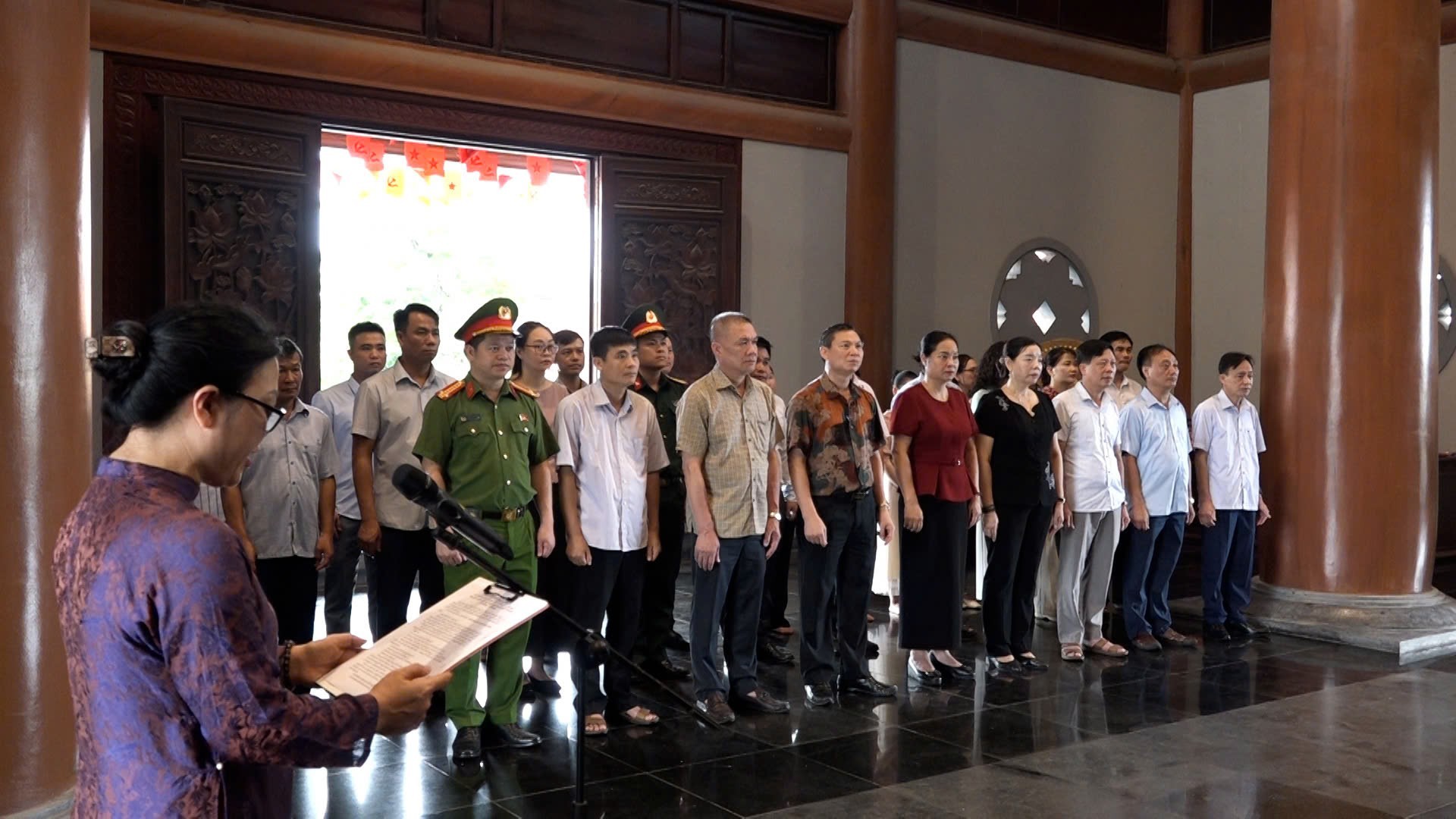 Xã Mỹ Đức dâng hương tưởng niệm Chủ tịch Hồ Chí Minh tại Nhà lưu niệm Bác Hồ thôn Văn Giang