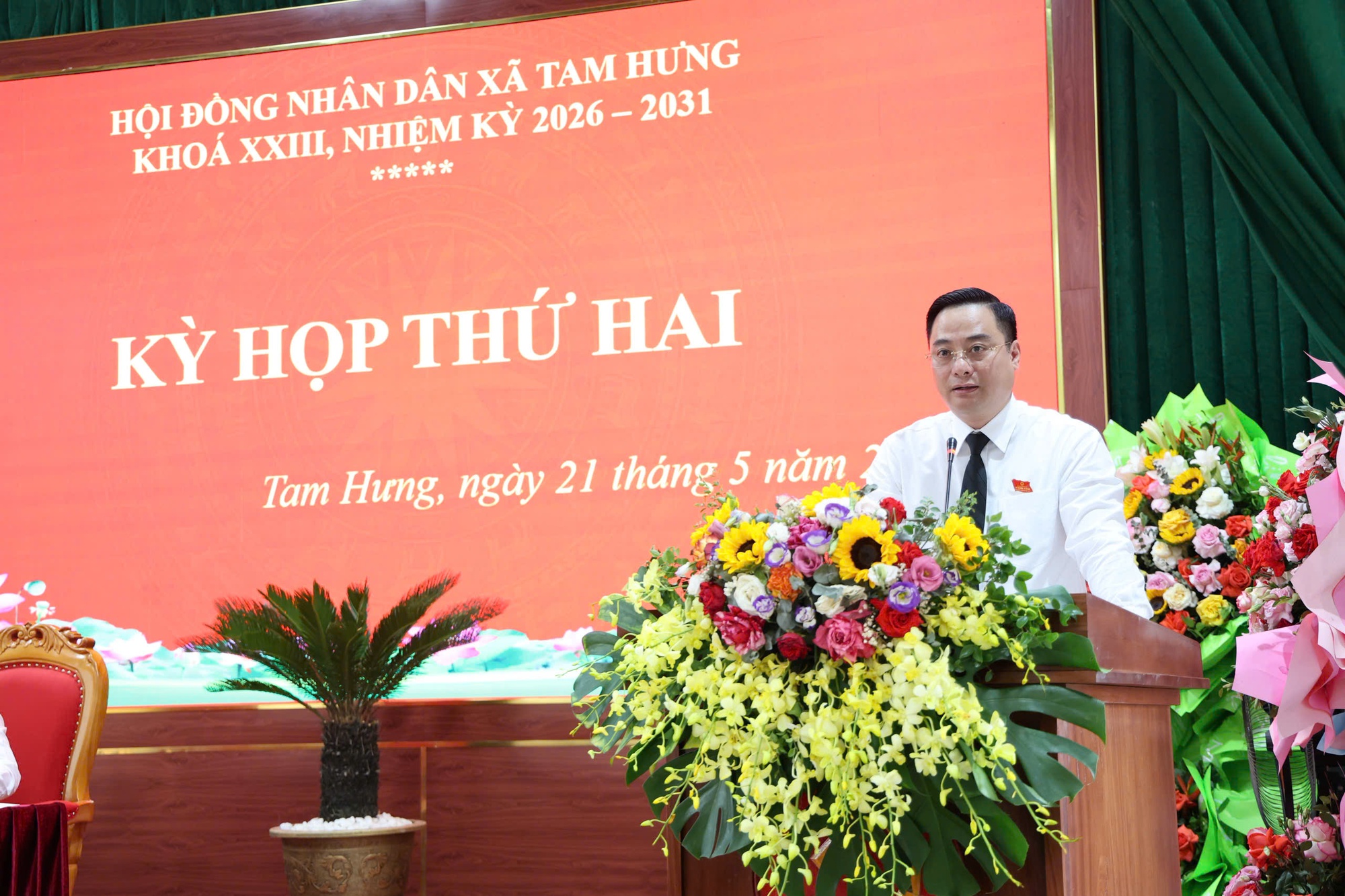 HĐND xã Tam Hưng thông qua nhiều nghị quyết quan trọng, tạo nền tảng phát triển đô thị và chuyển đổi số