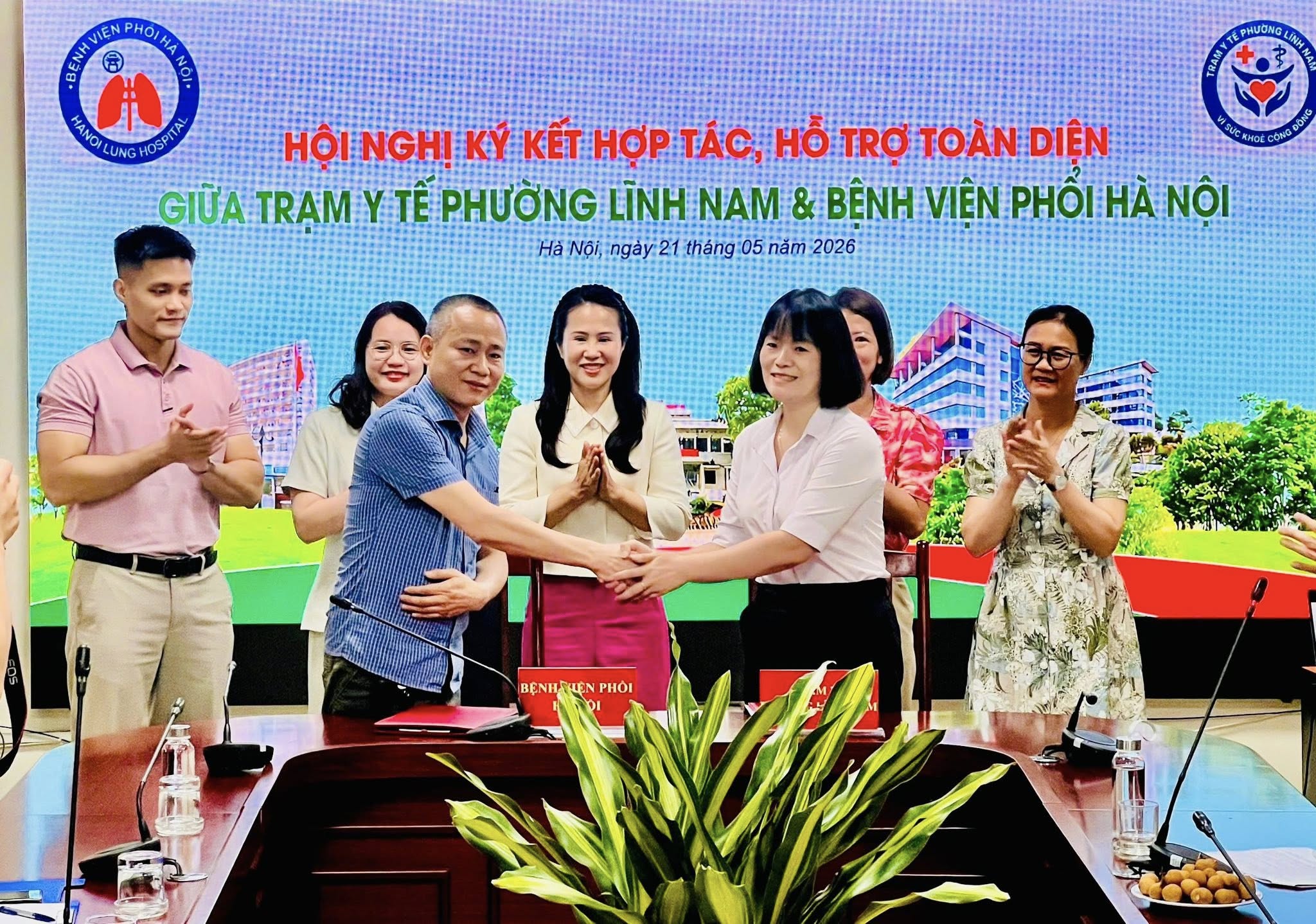 Phường Lĩnh Nam ký kết hợp tác với Bệnh viện Phổi Hà Nội, nâng cao chất lượng chăm sóc sức khỏe tại tuyến cơ sở