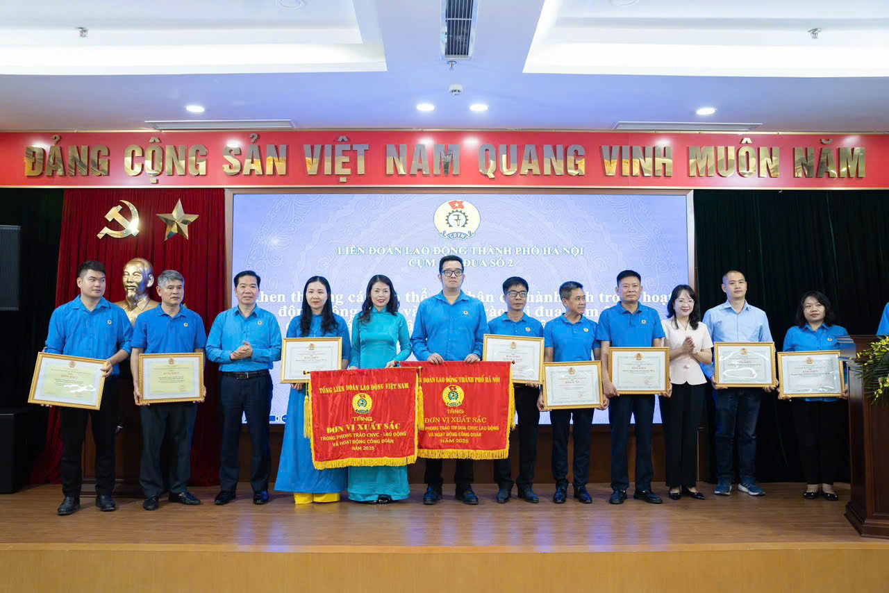 Công đoàn phường Vĩnh Tuy lan tỏa phong trào thi đua, nhiều tập thể, cá nhân được biểu dương xuất sắc