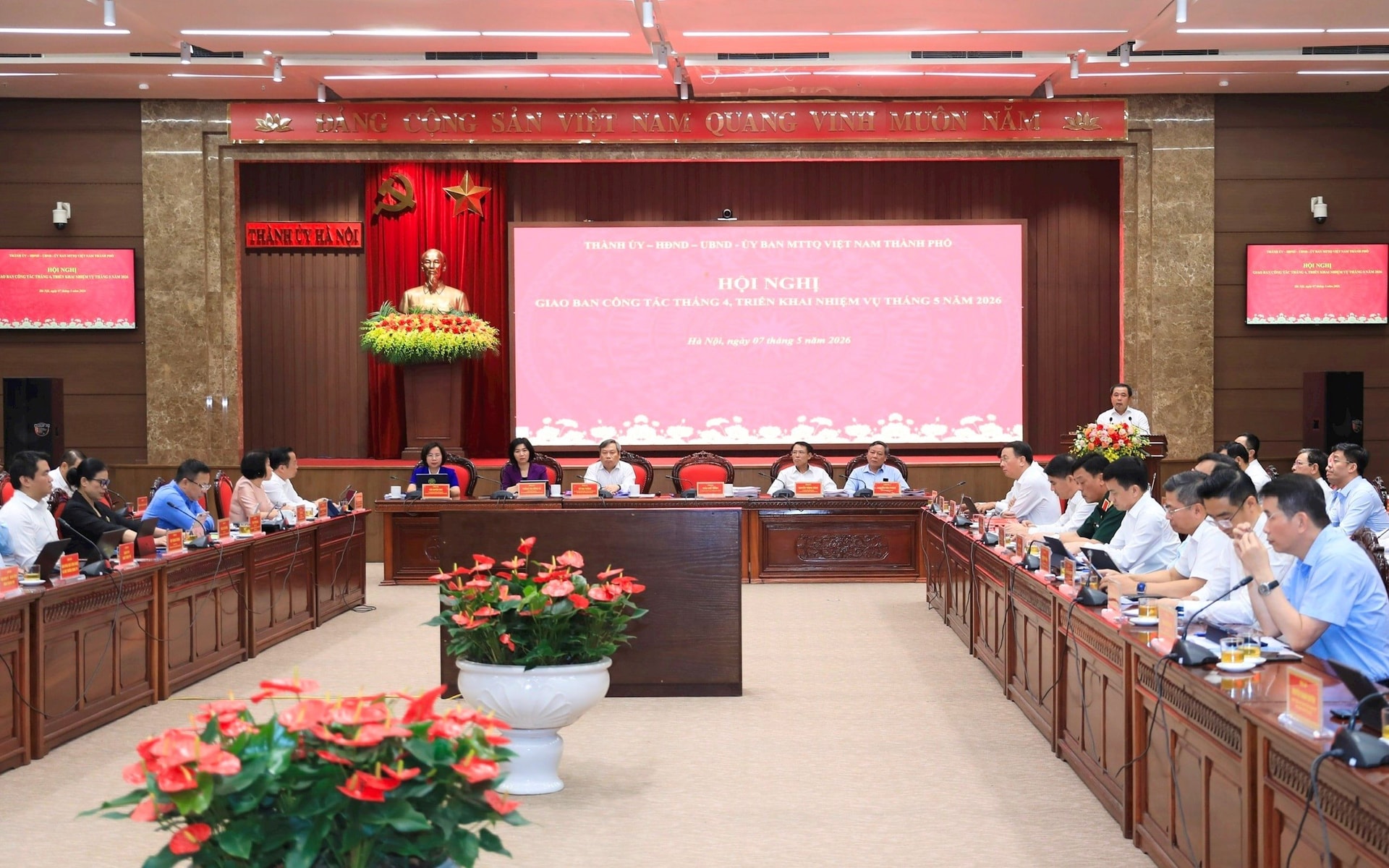 Ban hành Kế hoạch sơ kết 01 năm vận hành chính quyền địa phương 02 cấp trên địa bàn Thành phố