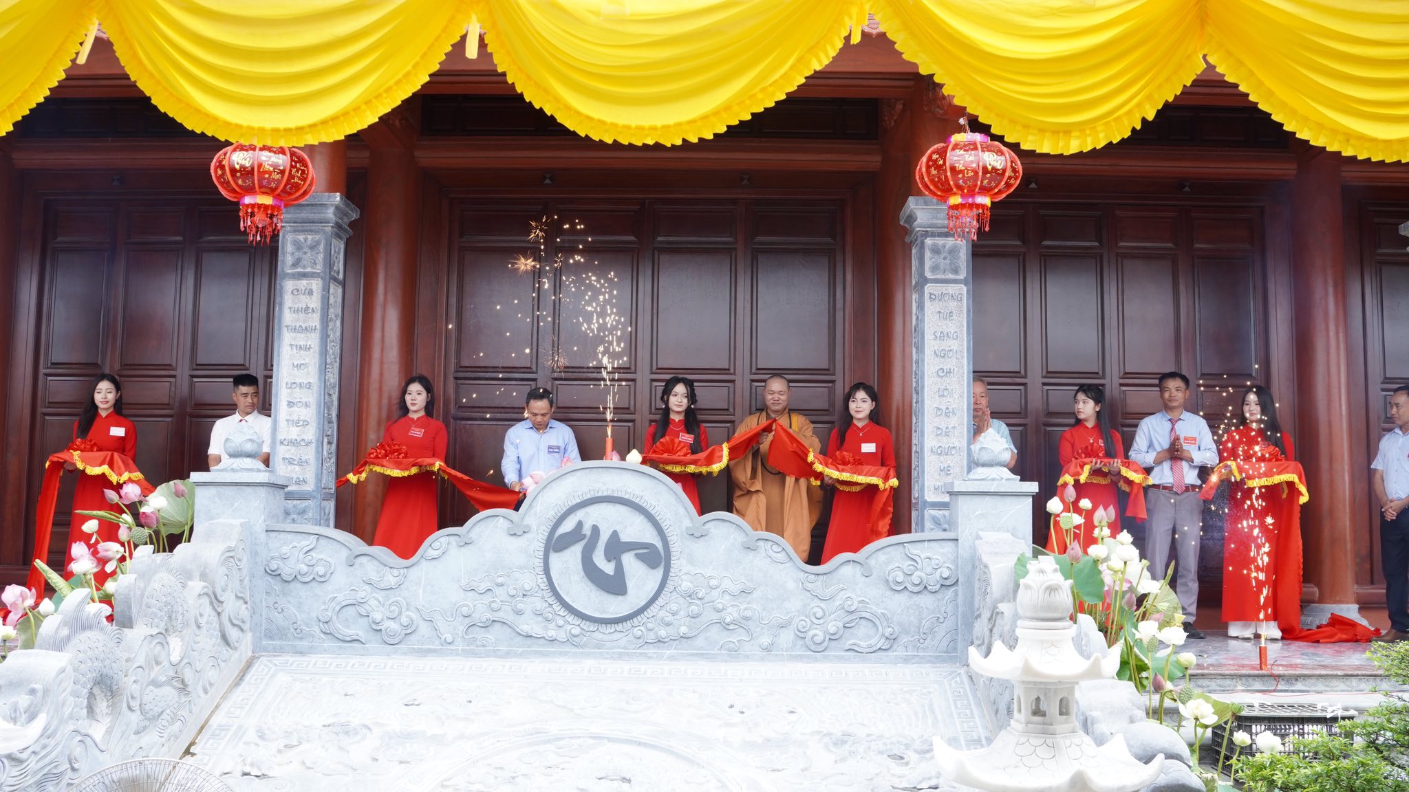 Xã Phượng Dực khánh thành chùa Hưng Phúc
