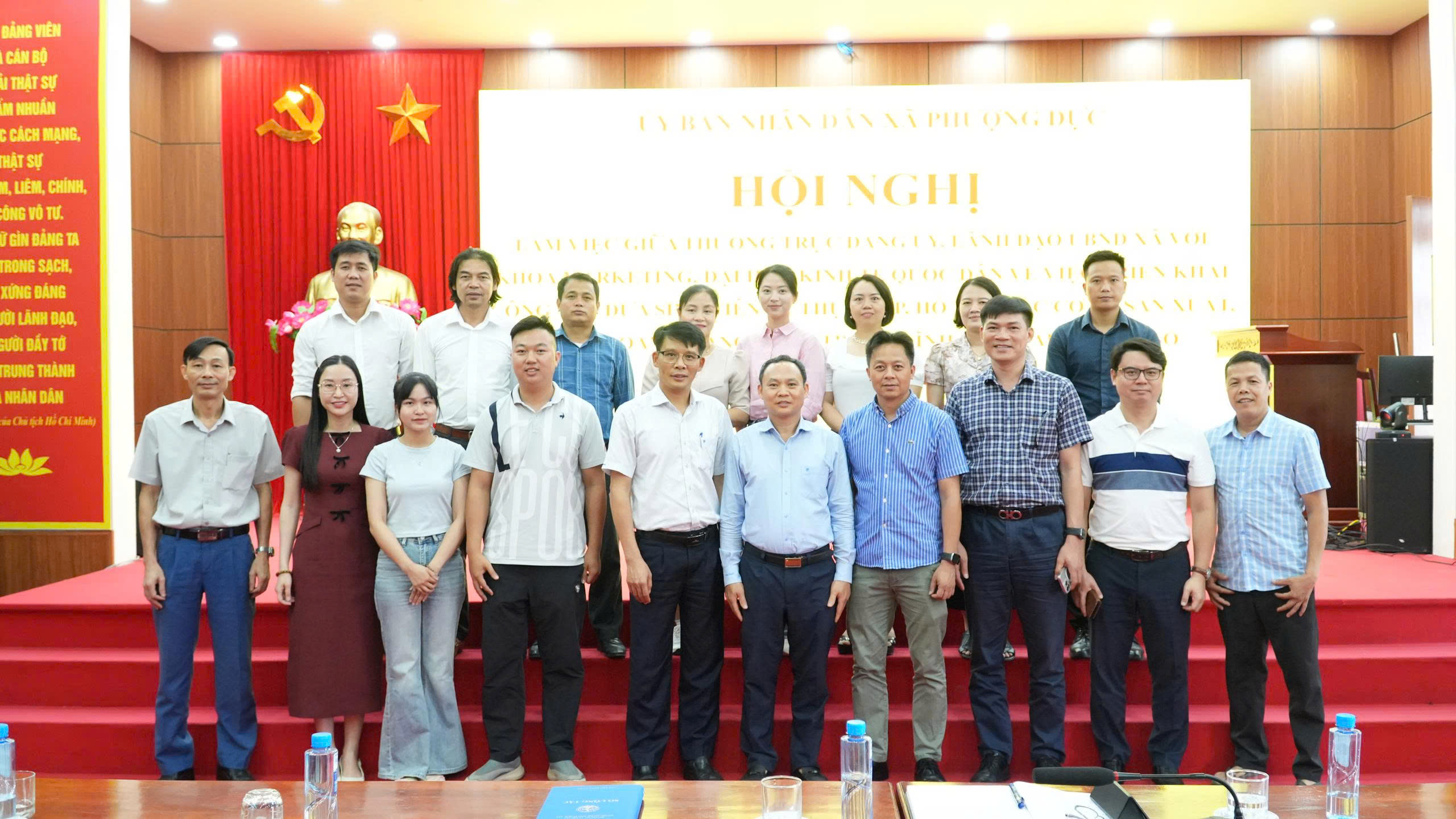 Phượng Dực tăng cường hỗ trợ chuyển đổi số cho cơ sở sản xuất, kinh doanh thông qua chương trình thực tập sinh viên