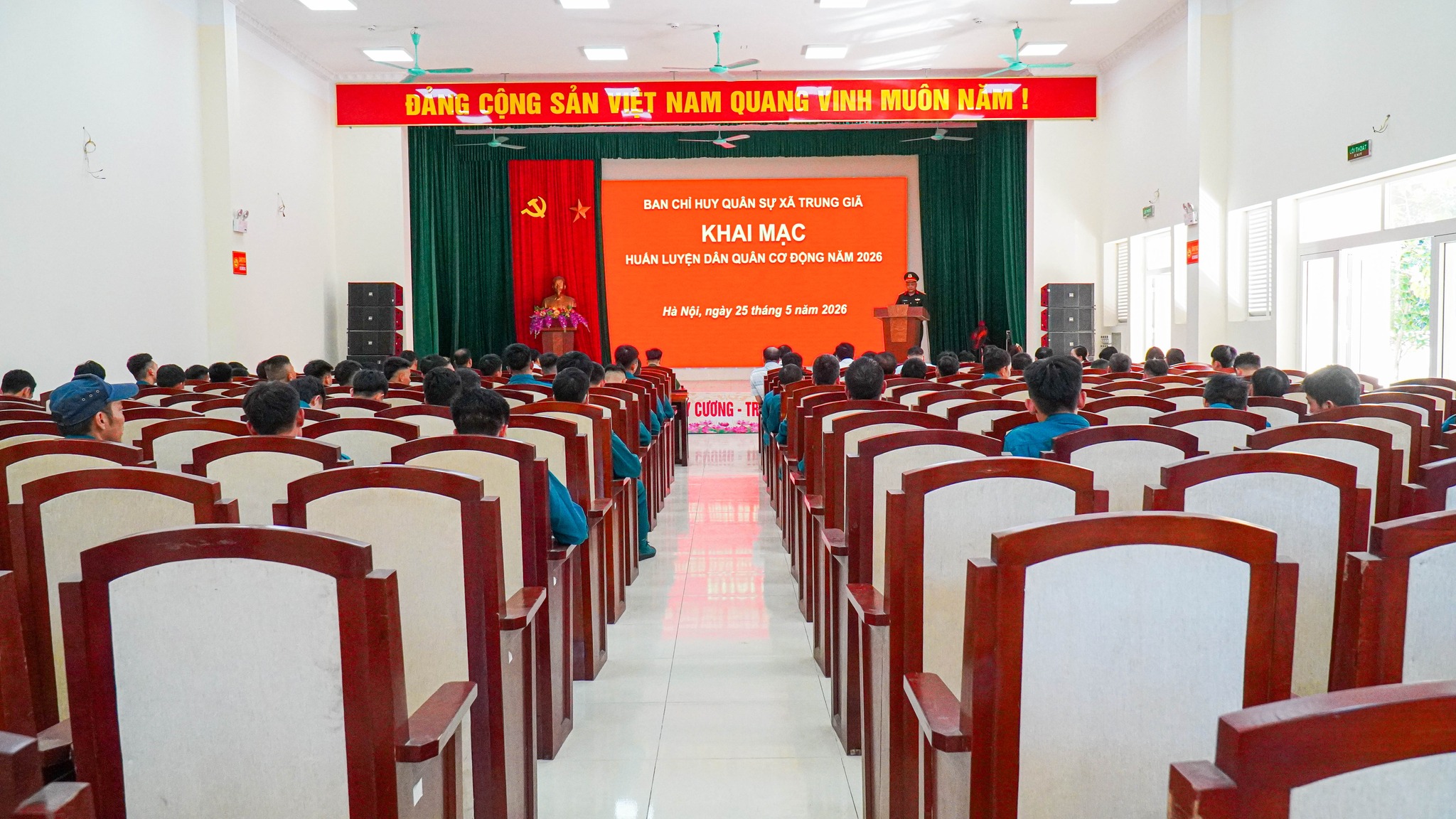 Xã Trung Giã huấn luyện dân quân cơ động theo phương châm “Cơ bản, thiết thực, vững chắc”