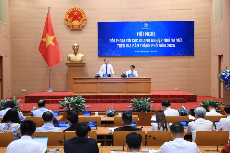 Hà Nội đối thoại doanh nghiệp nhỏ và vừa, cam kết đồng hành tháo gỡ điểm nghẽn phát triển
