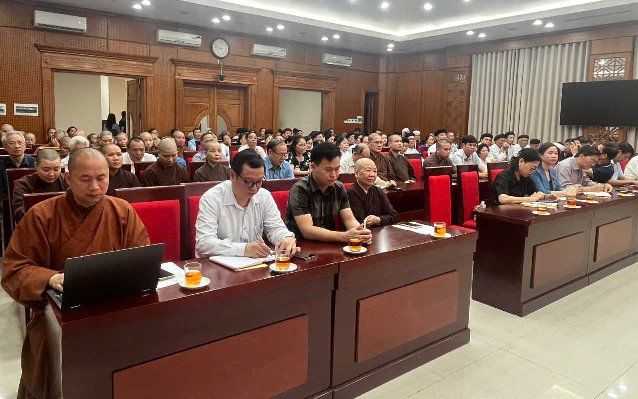 Hà Nội phát huy vai trò chức sắc tôn giáo, người có uy tín đưa nghị quyết của Đảng vào cuộc sống