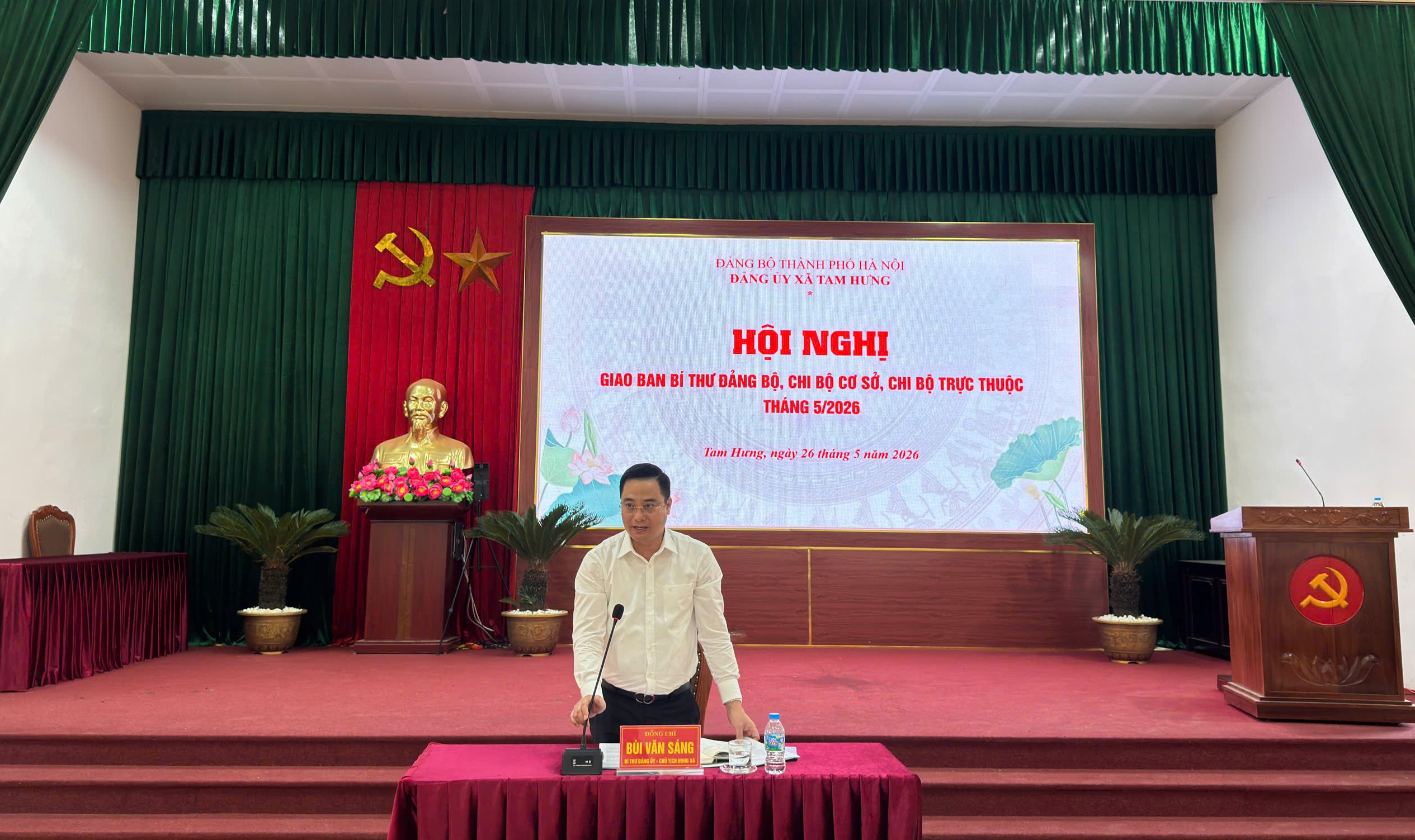 Xã Tam Hưng đẩy mạnh chuẩn hóa dữ liệu đảng viên, nâng cao hiệu quả chuyển đổi số công tác xây dựng Đảng