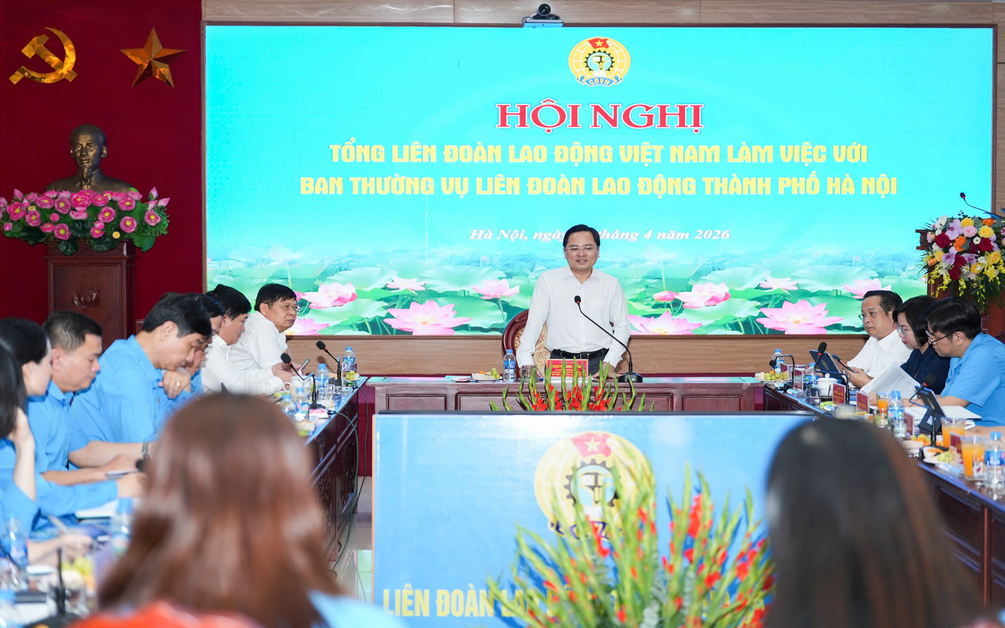 Tổng Liên đoàn Lao động Việt Nam làm việc với Liên đoàn Lao động thành phố Hà Nội: Đổi mới hoạt động công đoàn đáp ứng yêu cầu mô hình chính quyền địa phương hai cấp