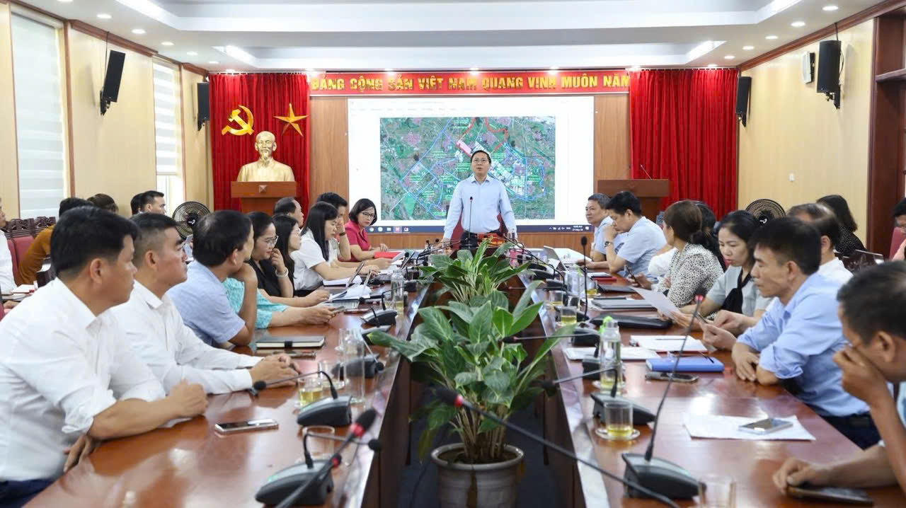 Xã Quang Minh: Phát huy dân chủ, tạo đồng thuận trong sắp xếp thôn 