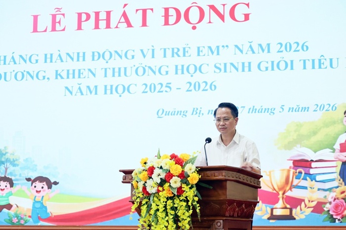 Xã Quảng Bị lan tỏa thông điệp chăm lo trẻ em, tôn vinh những bông hoa học tập tiêu biểu