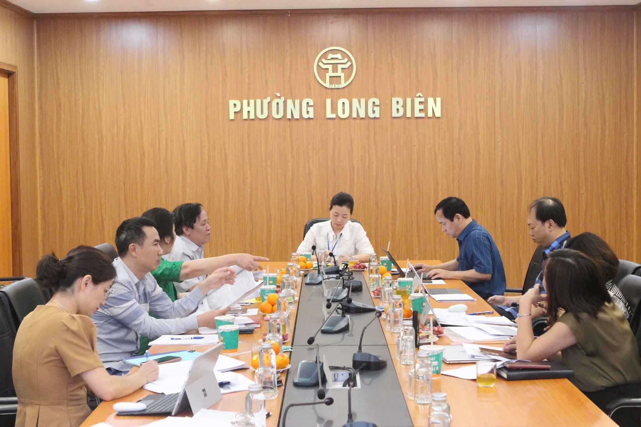 Phường Long Biên rà soát, chấm chọn tác phẩm chất lượng tham dự Cuộc thi chính luận bảo vệ nền tảng tư tưởng của Đảng