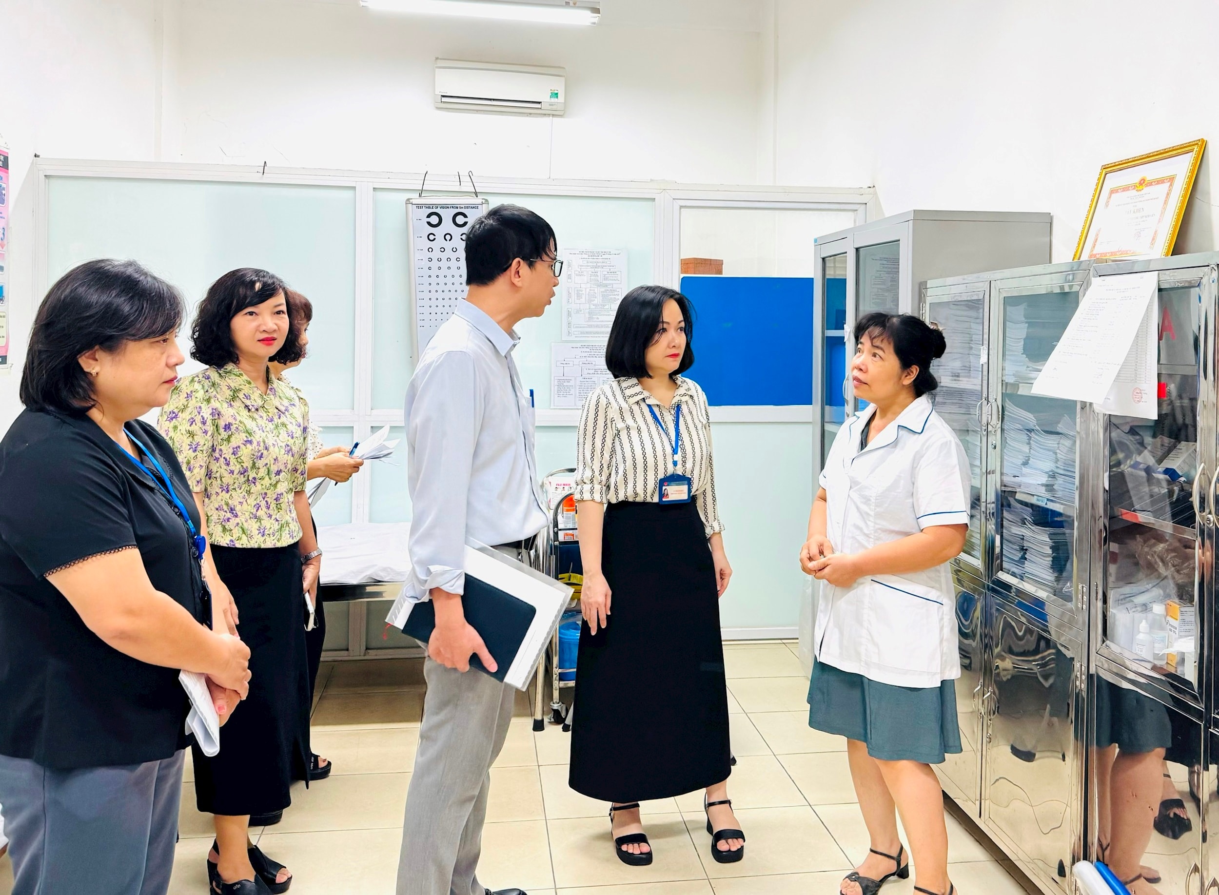 Phường Kim Liên siết chặt công tác chuẩn bị, bảo đảm kỳ thi vào lớp 10 diễn ra an toàn, nghiêm túc