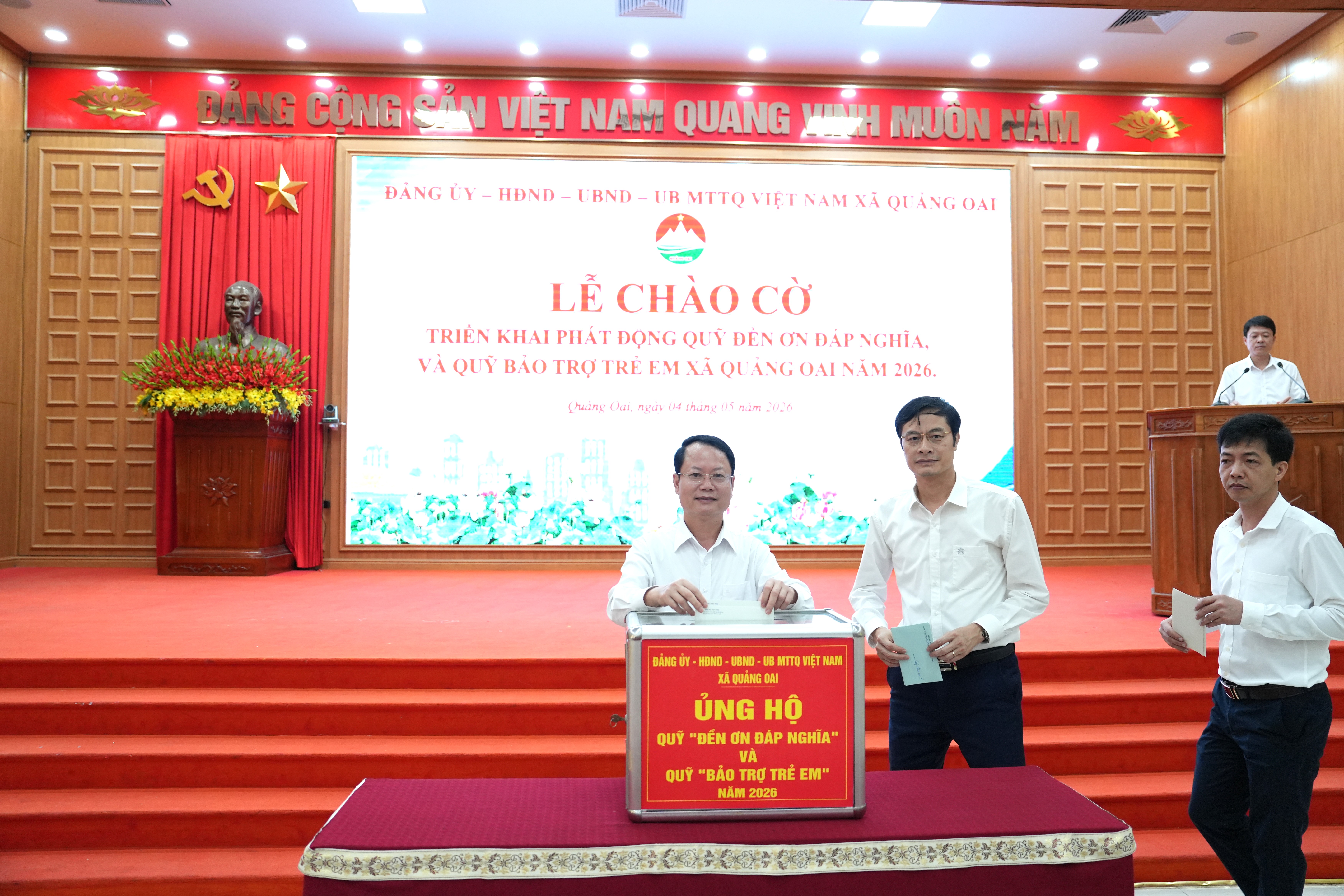 Xã Quảng Oai lan tỏa tinh thần trách nhiệm, phát động ủng hộ Quỹ “Đền ơn đáp nghĩa” và Quỹ Bảo trợ trẻ em năm 2026