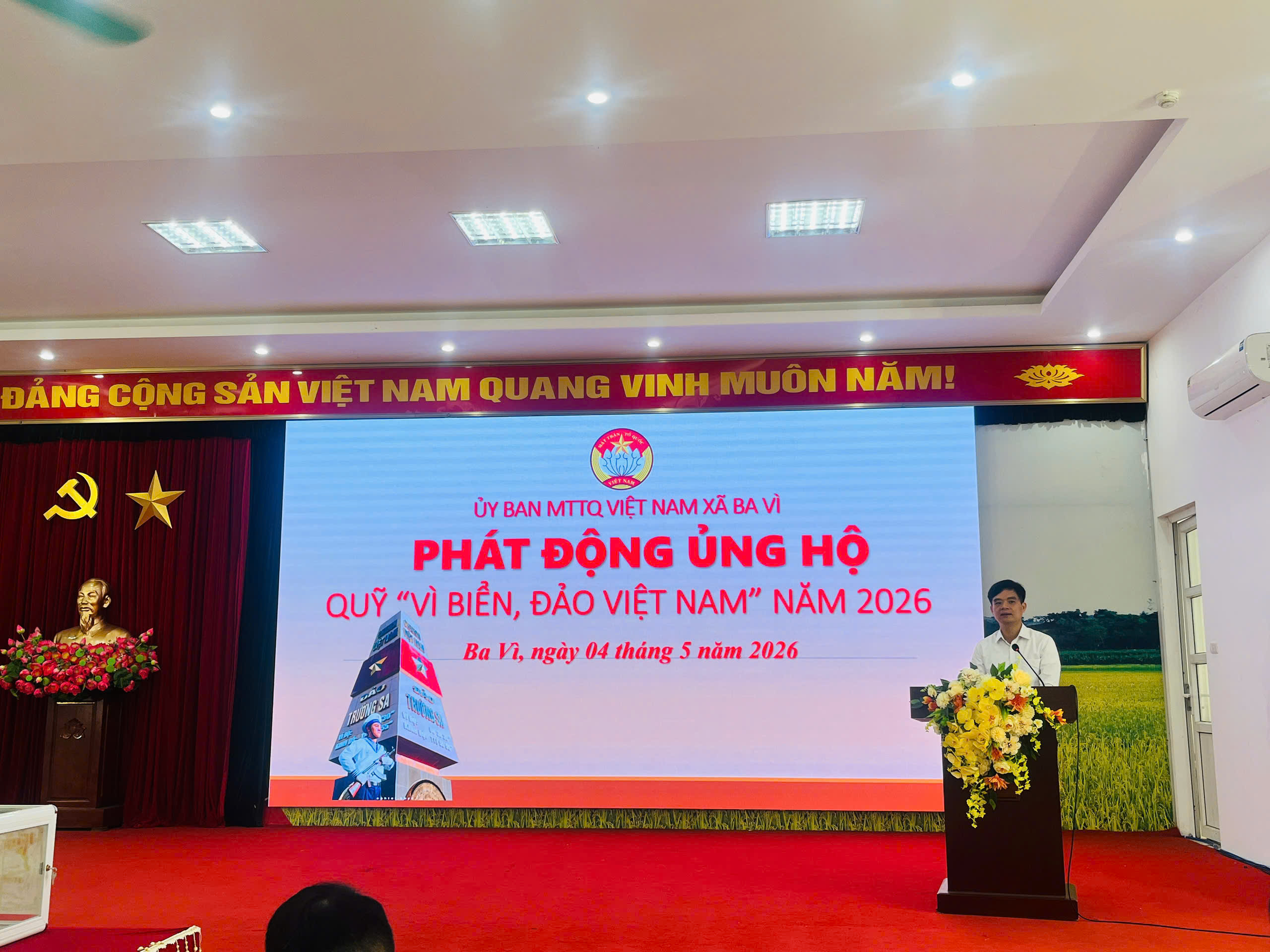 Xã Ba Vì lan tỏa tinh thần hướng về biển đảo, phát động ủng hộ Quỹ “Vì biển, đảo Việt Nam” năm 2026