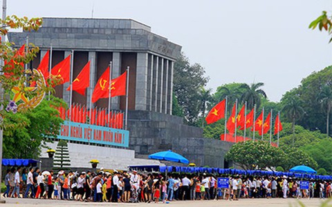 Hà Nội tăng cường bảo đảm an ninh, trật tự phục vụ nhân dân và khách quốc tế vào Lăng viếng Chủ tịch Hồ Chí Minh