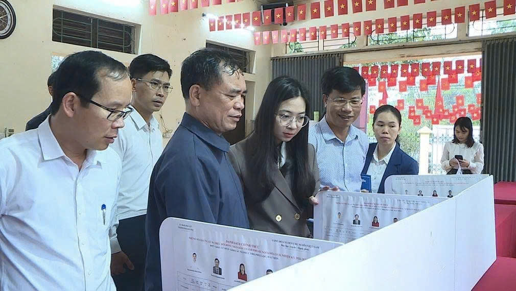 Xã Phúc Thọ khẩn trương hoàn thiện các điều kiện, sẵn sàng cho ngày hội lớn của toàn dân