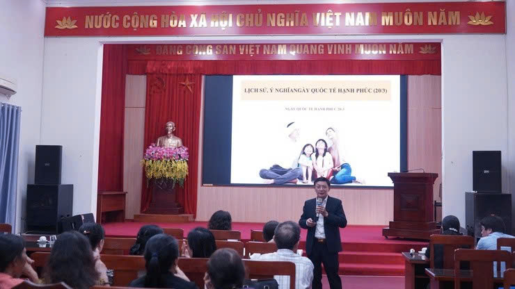 Xã Tây Phương lan tỏa thông điệp xây dựng gia đình hạnh phúc, cộng đồng văn minh