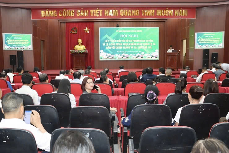 Lấy ý kiến phương án tuyến trục Quốc lộ 1A, tạo đồng thuận cho chỉnh trang đô thị Phú Xuyên