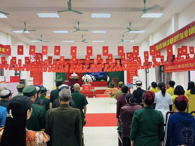 Thôn Vạn Điểm (xã Phú Xuyên) trang nghiêm tổ chức khai mạc bầu cử đại biểu Quốc hội khóa XVI và đại biểu HĐND các cấp