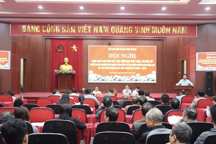 Xã Phú Xuyên tập trung hoàn thiện các phần việc cuối cùng, quyết tâm tổ chức thành công cuộc bầu cử