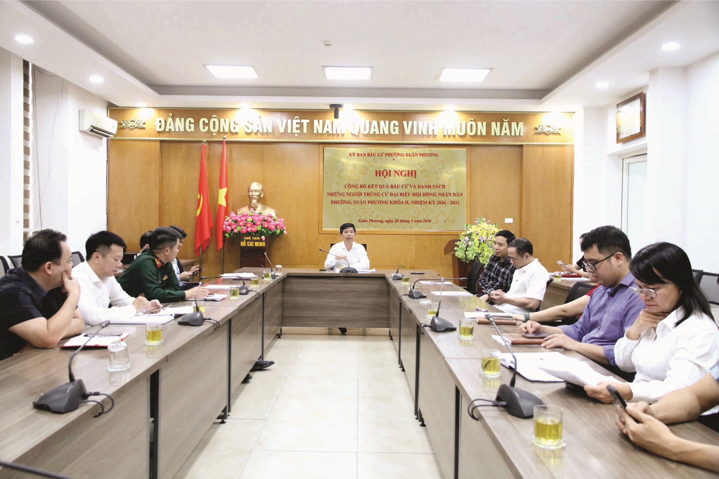 Phường Xuân Phương công bố 20 đại biểu trúng cử HĐND khóa II với tỷ lệ cử tri đi bầu đạt 99,86%