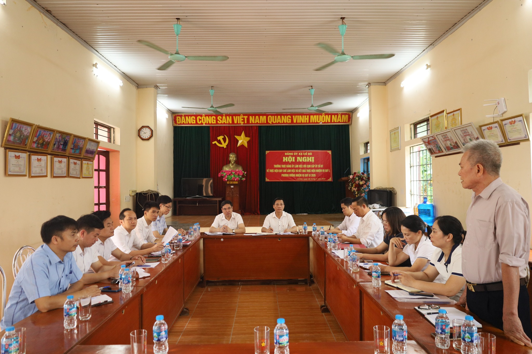 Xã Cổ Đô siết chặt kỷ cương, nâng cao chất lượng sinh hoạt chi bộ từ giao ban Cụm cấp ủy số 07