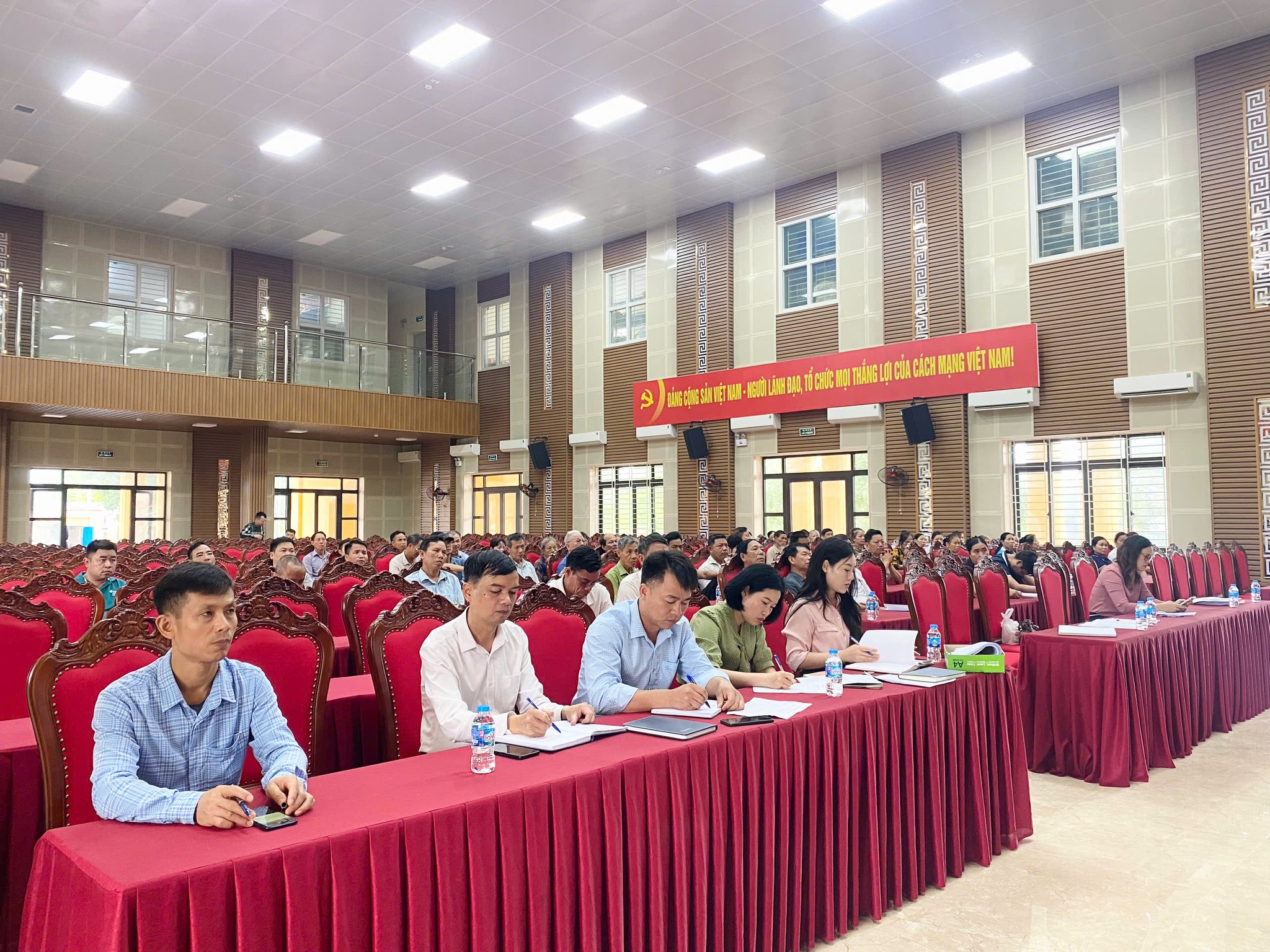 Xã Hạ Bằng công khai phương án thu hồi đất phục vụ dự án đường dây 220kV cấp điện cho trạm biến áp Hòa Lạc