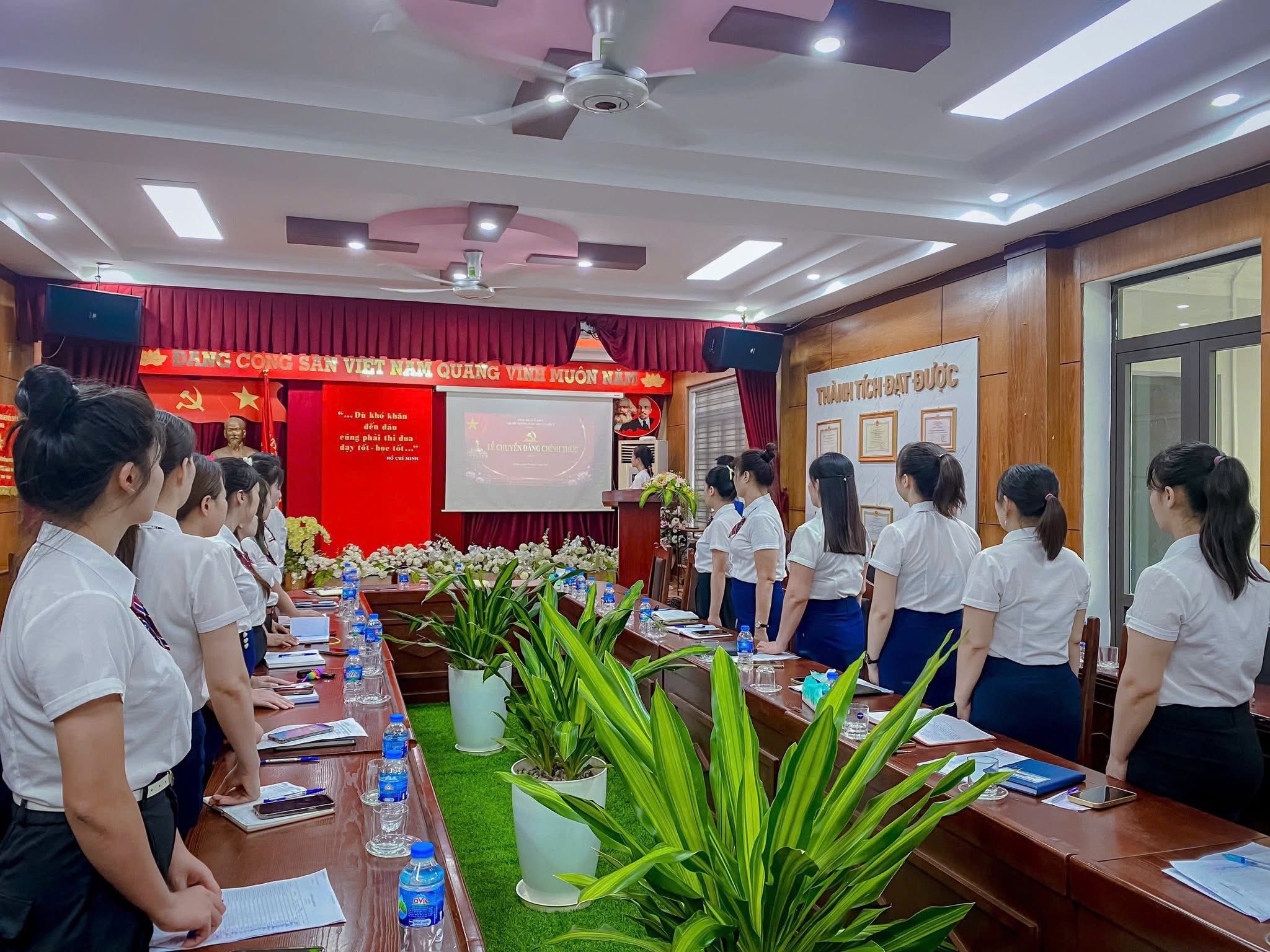 Ban Xây dựng Đảng xã Ô Diên tạo dấu ấn đậm nét trong đổi mới công tác xây dựng Đảng và chuyển đổi số