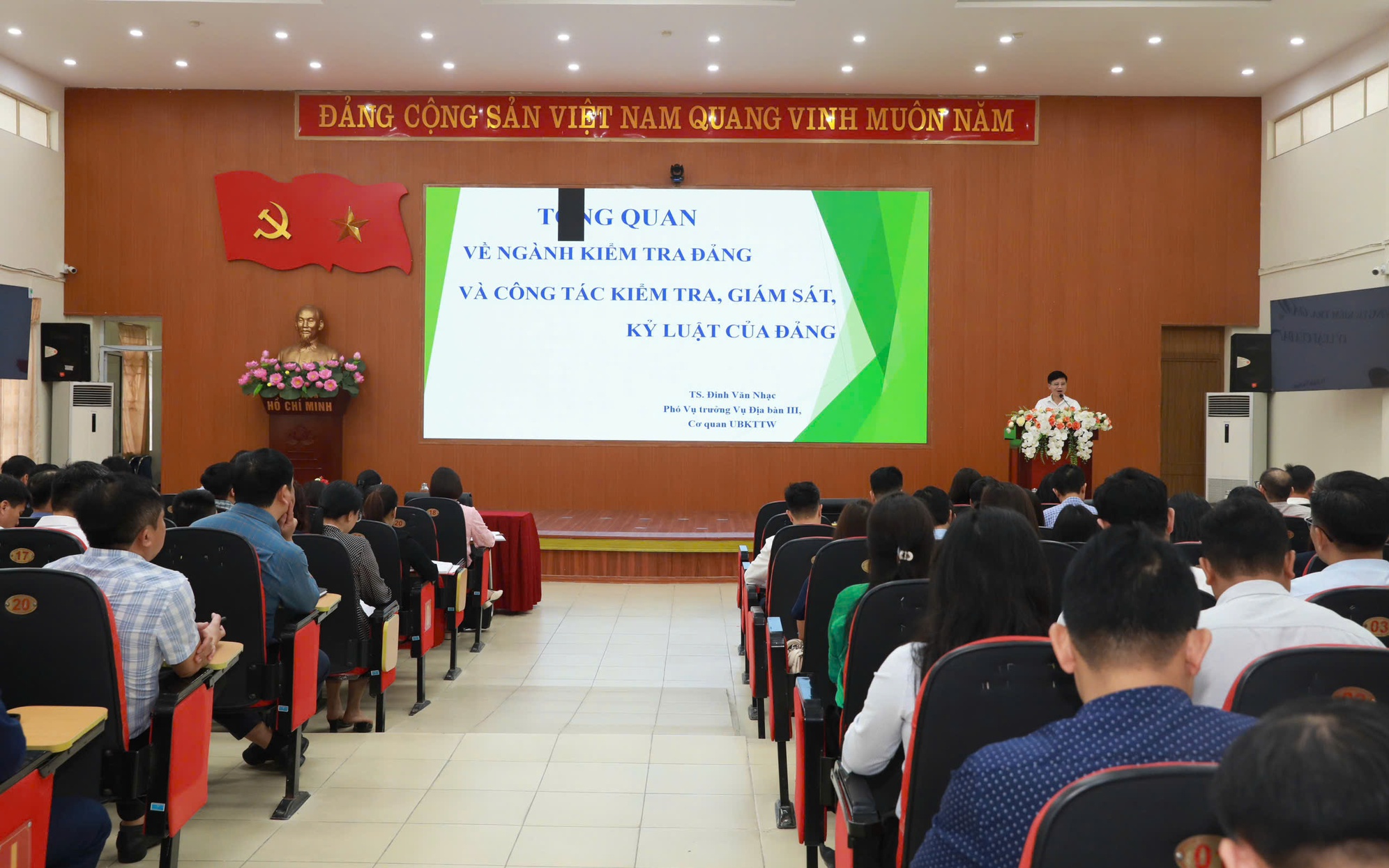 Hà Nội bồi dưỡng chuyên sâu nghiệp vụ kiểm tra, giám sát cho gần 280 cán bộ kiểm tra của Đảng