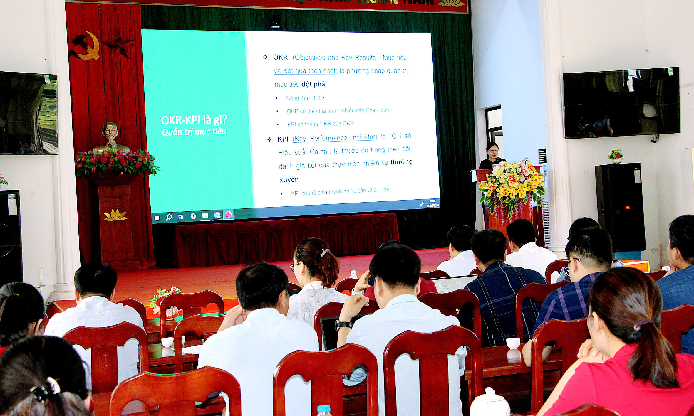 Xã Phúc Sơn nâng cao hiệu quả quản trị và đánh giá cán bộ trên nền tảng số