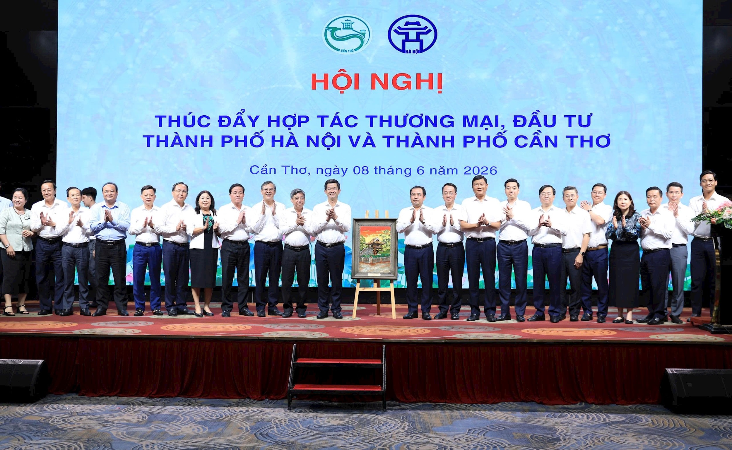 Hà Nội - Cần Thơ mở rộng không gian hợp tác, kiến tạo động lực tăng trưởng mới giữa hai vùng kinh tế trọng điểm