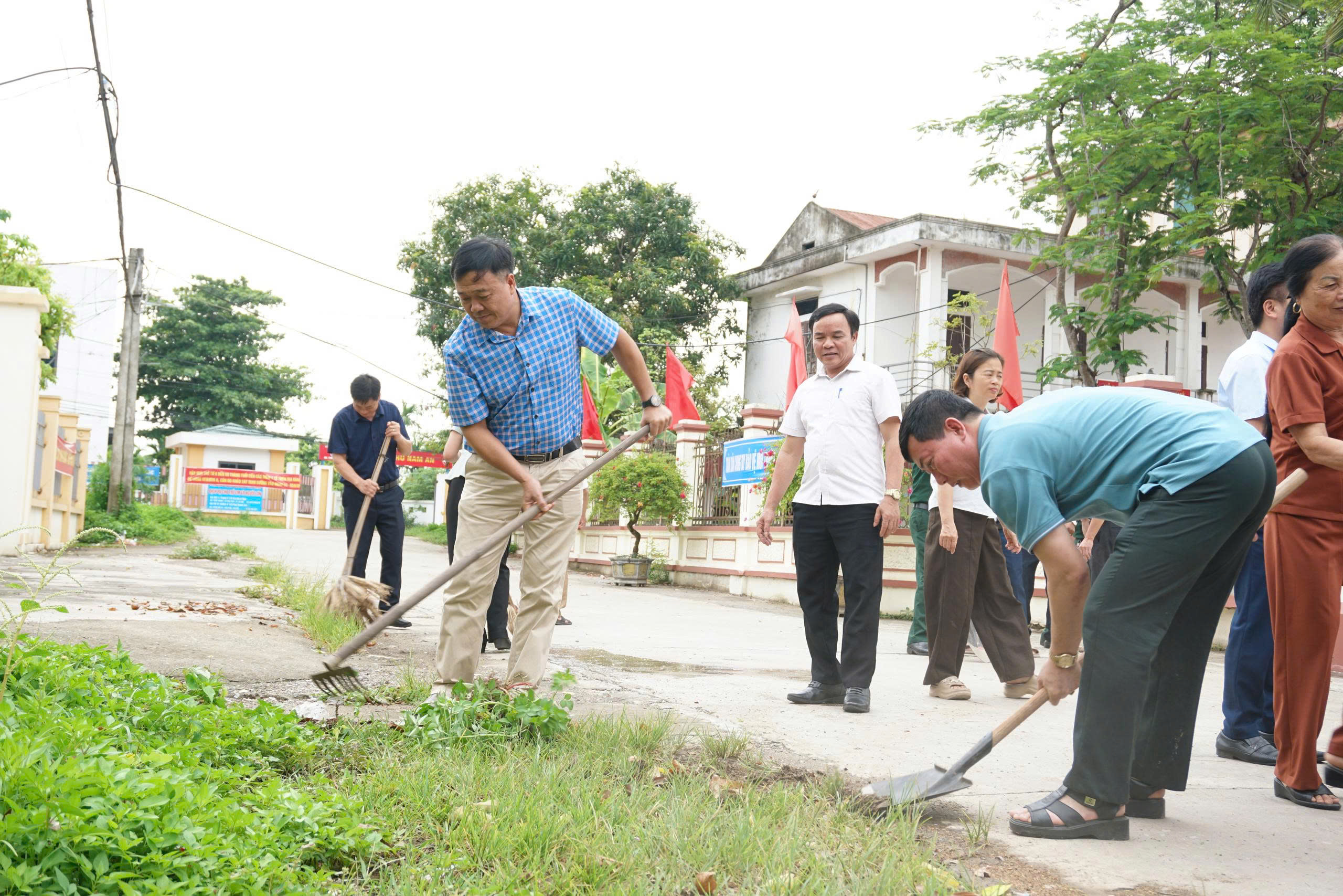 Xã Hòa Phú lan tỏa phong trào bảo vệ môi trường, chung tay xây dựng Thủ đô xanh - sạch - đẹp