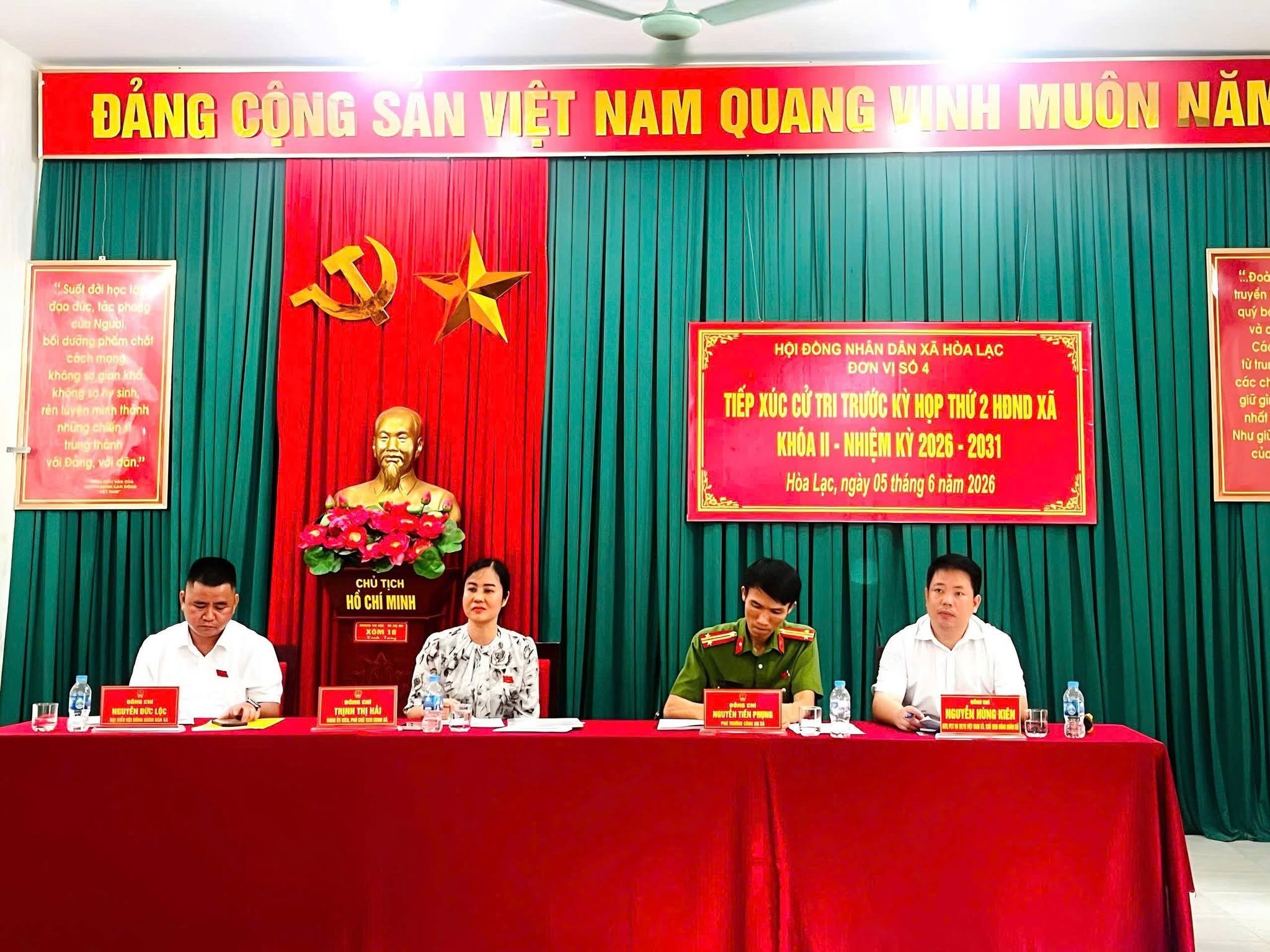 Xã Hòa Lạc đổi mới, thẳng thắn trong hoạt động tiếp xúc cử tri trước kỳ họp thứ hai HĐND xã khóa II