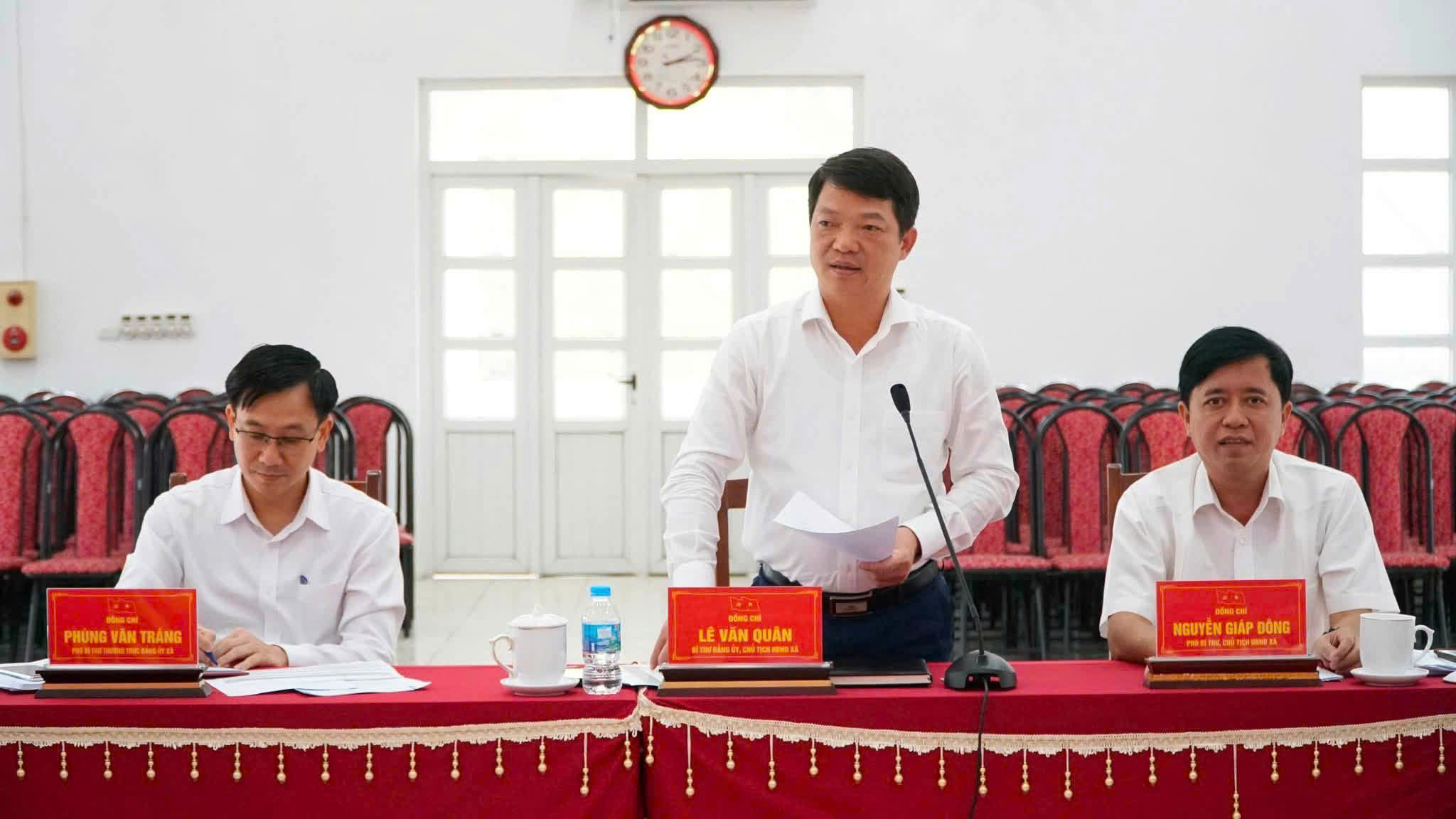 Xã Ba Vì lấy ý kiến hoàn thiện phương án sắp xếp thôn, bảo đảm đồng thuận từ cơ sở