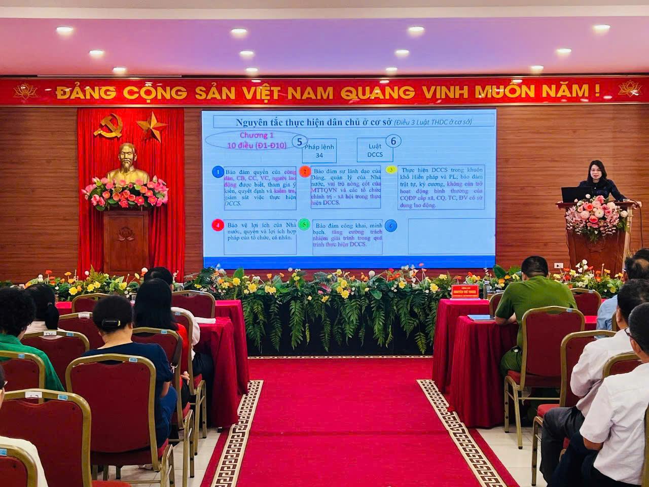 Phường Phúc Lợi nâng cao nhận thức về thực hiện dân chủ ở cơ sở cho đội ngũ cán bộ, đảng viên