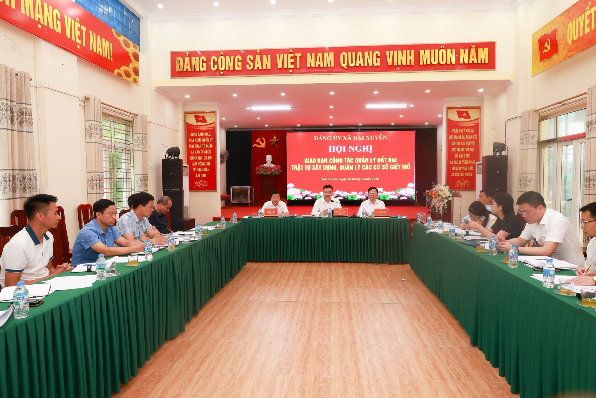 Tập trung nâng cao hiệu lực quản lý đất đai, trật tự xây dựng và hoạt động giết mổ