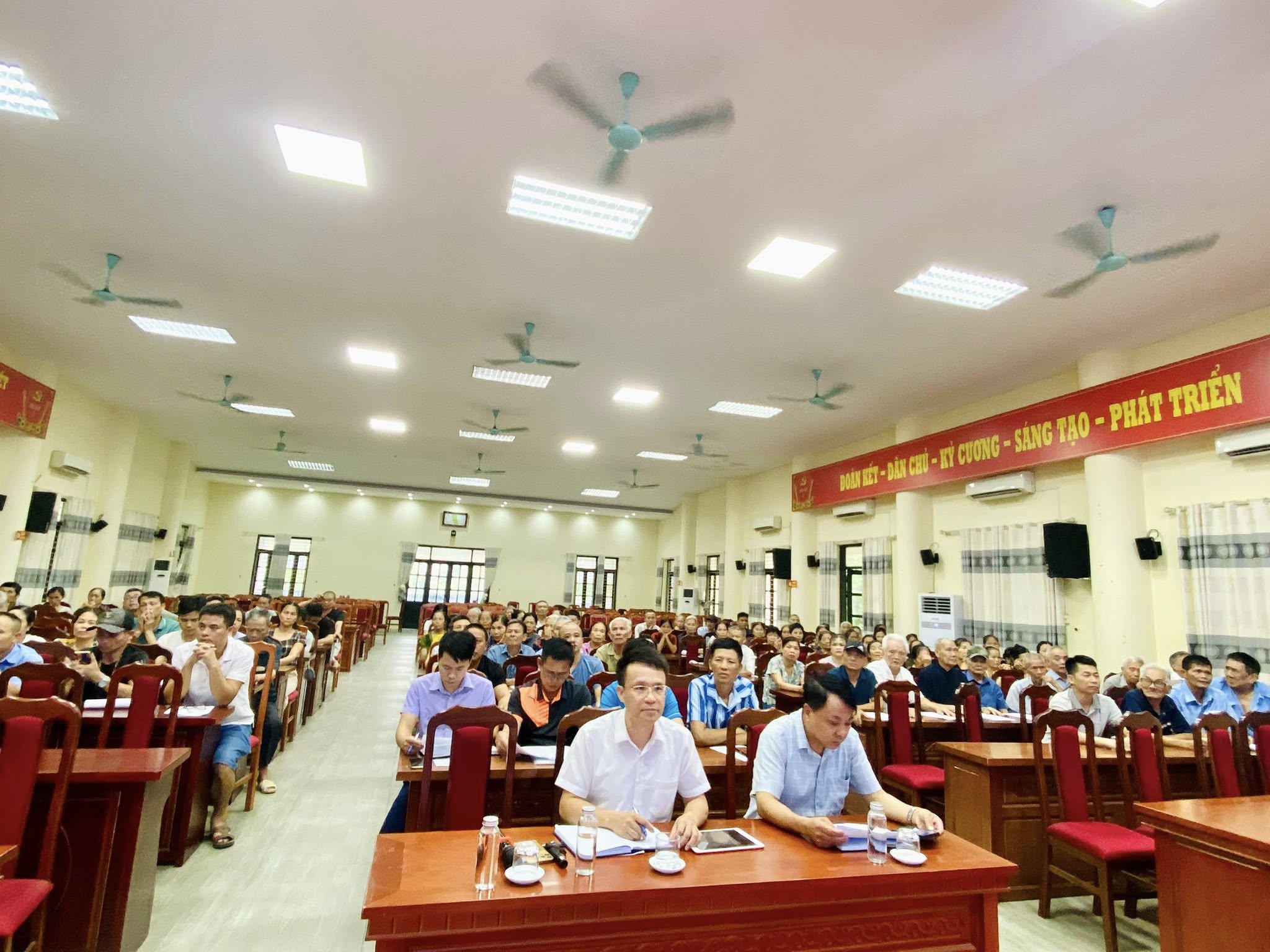 Xã Ô Diên đối thoại, phổ biến chính sách bồi thường phục vụ Dự án khôi phục dòng chảy kết nối sông Hồng với sông Nhuệ