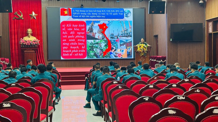 Khai mạc huấn luyện dân quân tại chỗ năm 2026