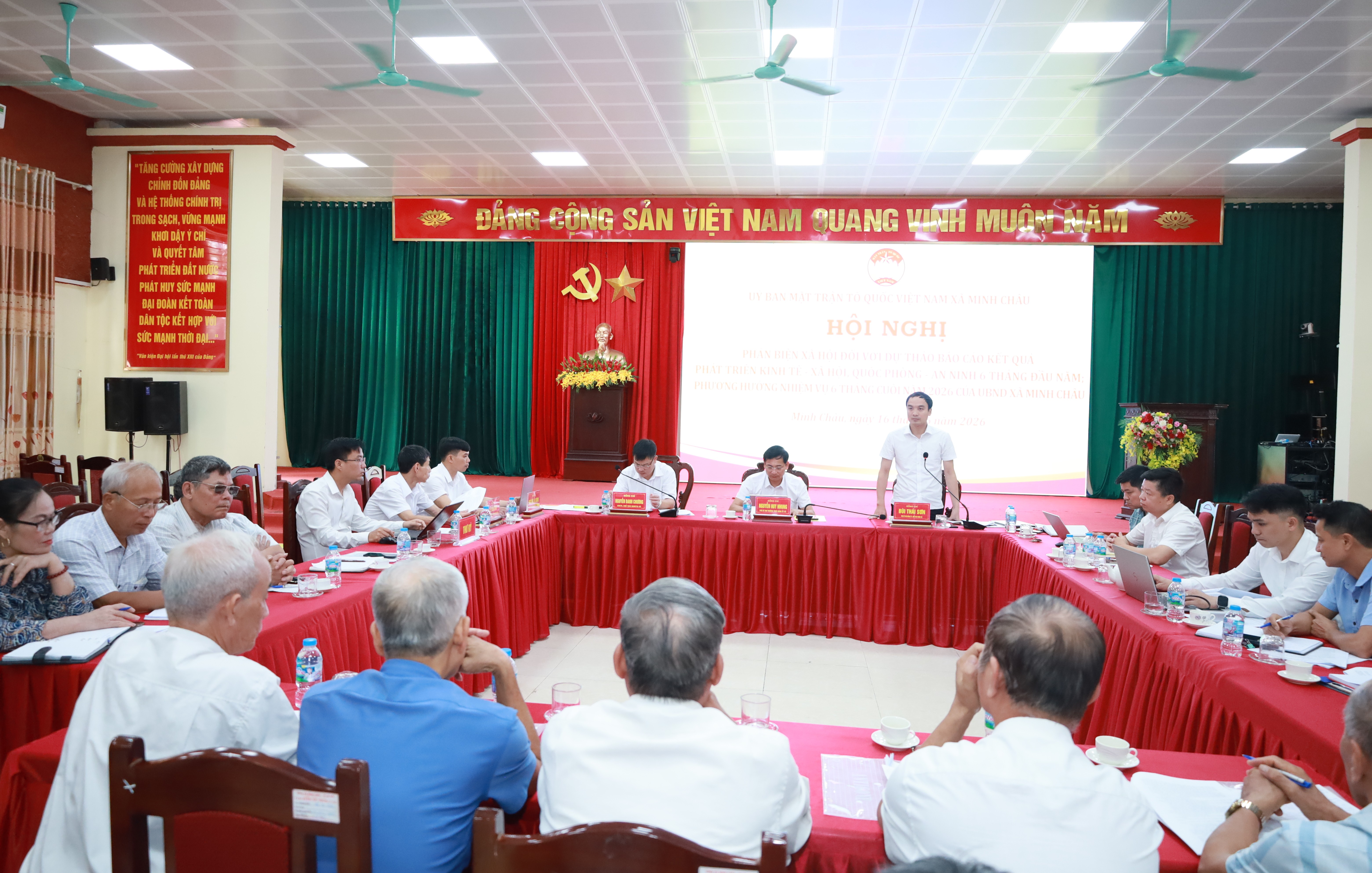 Ủy ban MTTQ Việt Nam xã Minh Châu phát huy trí tuệ tập thể tham gia hoàn thiện định hướng phát triển địa phương