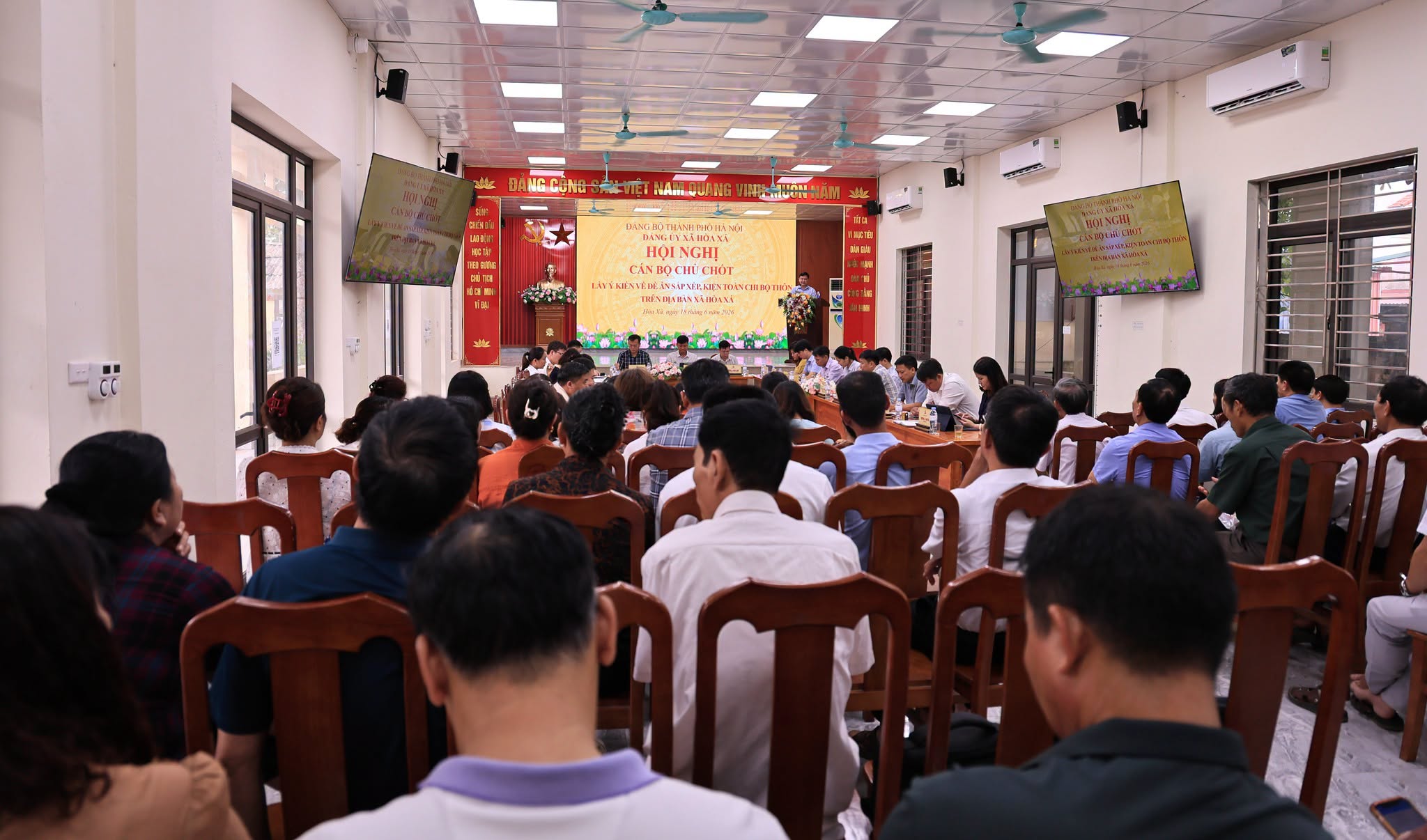 Đảng bộ xã Hòa Xá thống nhất cao phương án kiện toàn chi bộ thôn, nâng cao năng lực lãnh đạo ở cơ sở