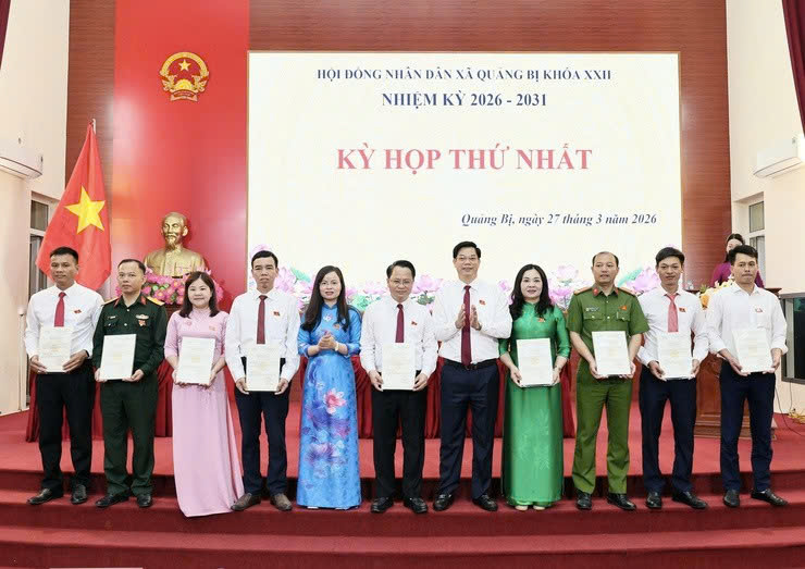 Xã Quảng Bị kiện toàn bộ máy chính quyền nhiệm kỳ 2026-2031 tại kỳ họp thứ nhất HĐND xã khóa XXII