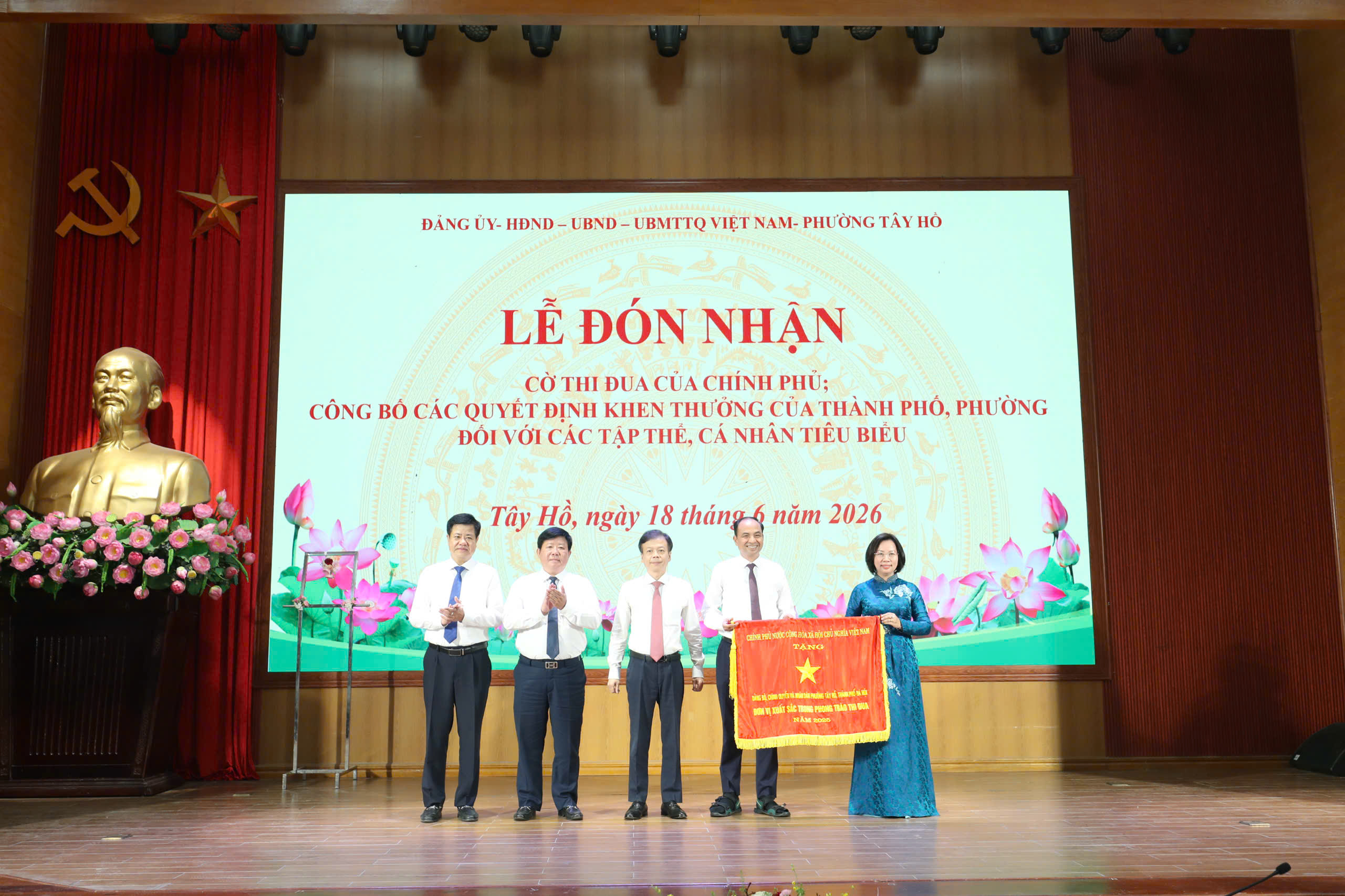 Phường Tây Hồ tạo đà phát triển mới từ hiệu quả vận hành mô hình chính quyền địa phương hai cấp
